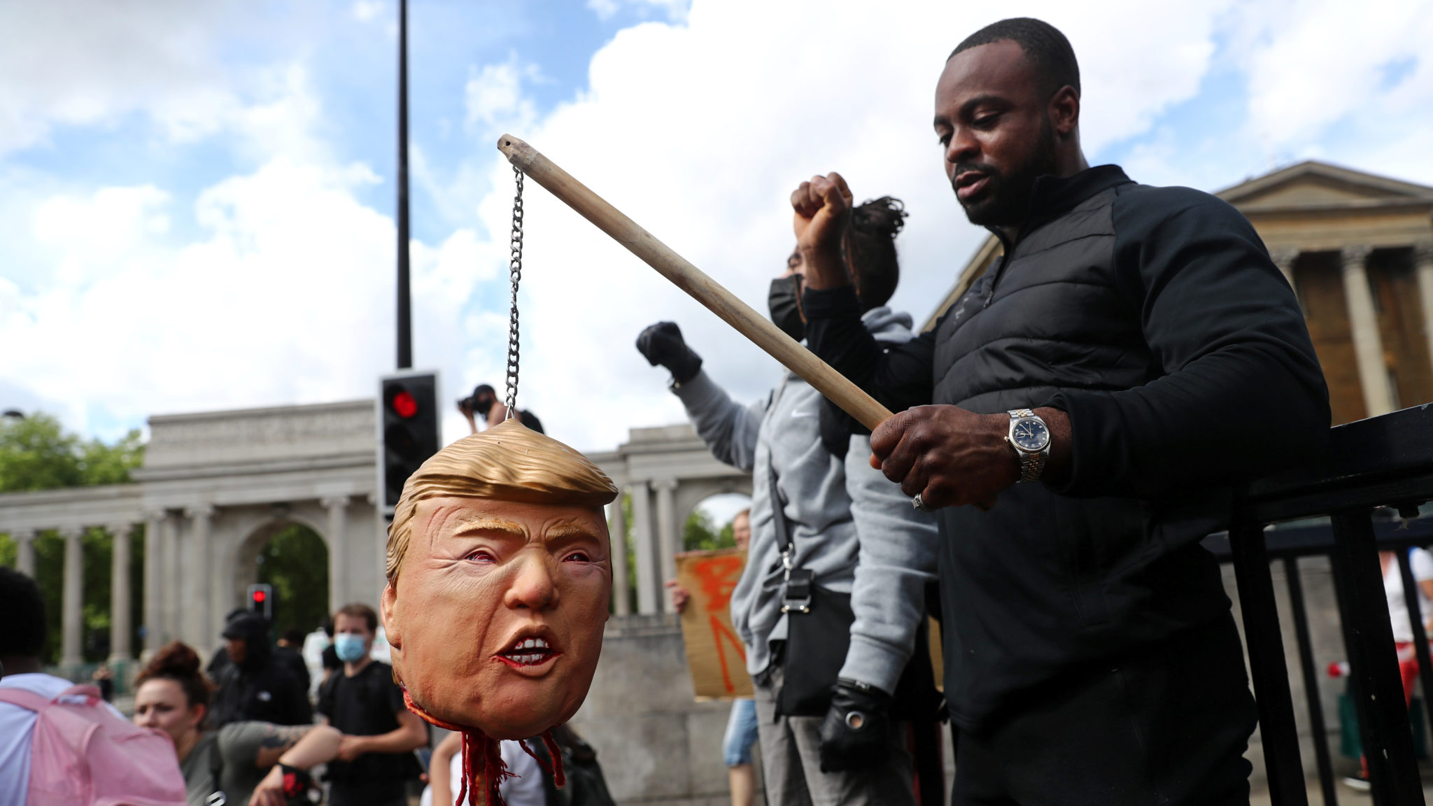 EU-parlamentet støtter Black Lives Matter og tar avstand fra Trump&nbsp;<span>(+)</span>
