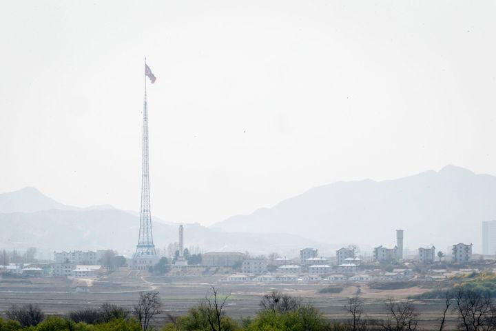 Sør-Korea: – Nord-Korea har sprengt samarbeidskontor i lufta&nbsp;<span>(+)</span>
