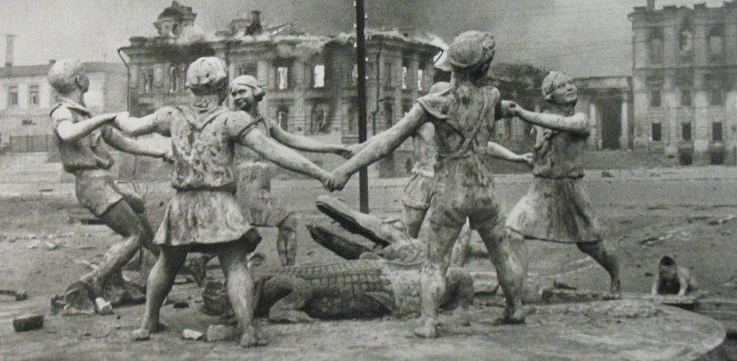 Minner fra en fredelig tid - Stalingrad 1943&nbsp;<span>(+)</span>