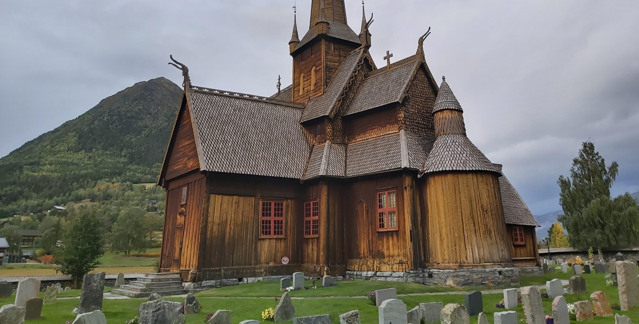 Lom stavkirke (c. 1158)&nbsp;<span>(+)</span>