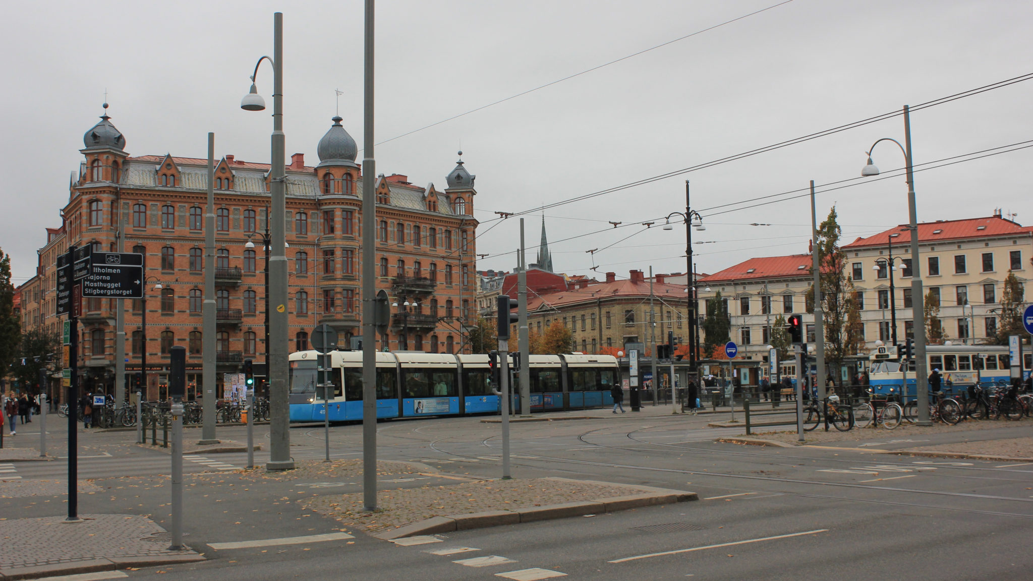 Svensk politi advarer mot å gå alene sentralt i Göteborg&nbsp;<span>(+)</span>