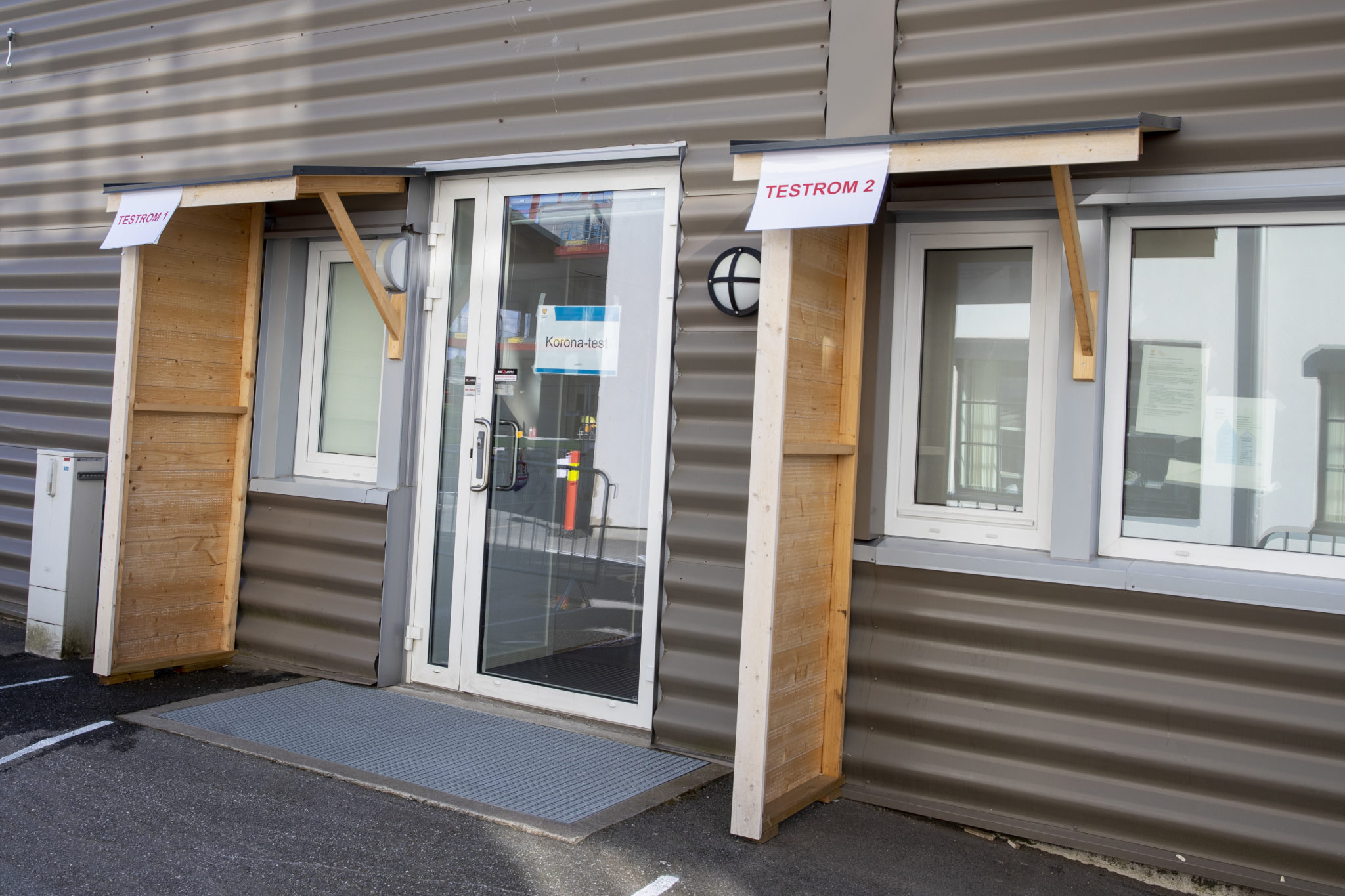 85 smitte&shy;tilfeller i somalisk miljø i Fredrik&shy;stad knyttes til begravelse&nbsp;<span>(+)</span>