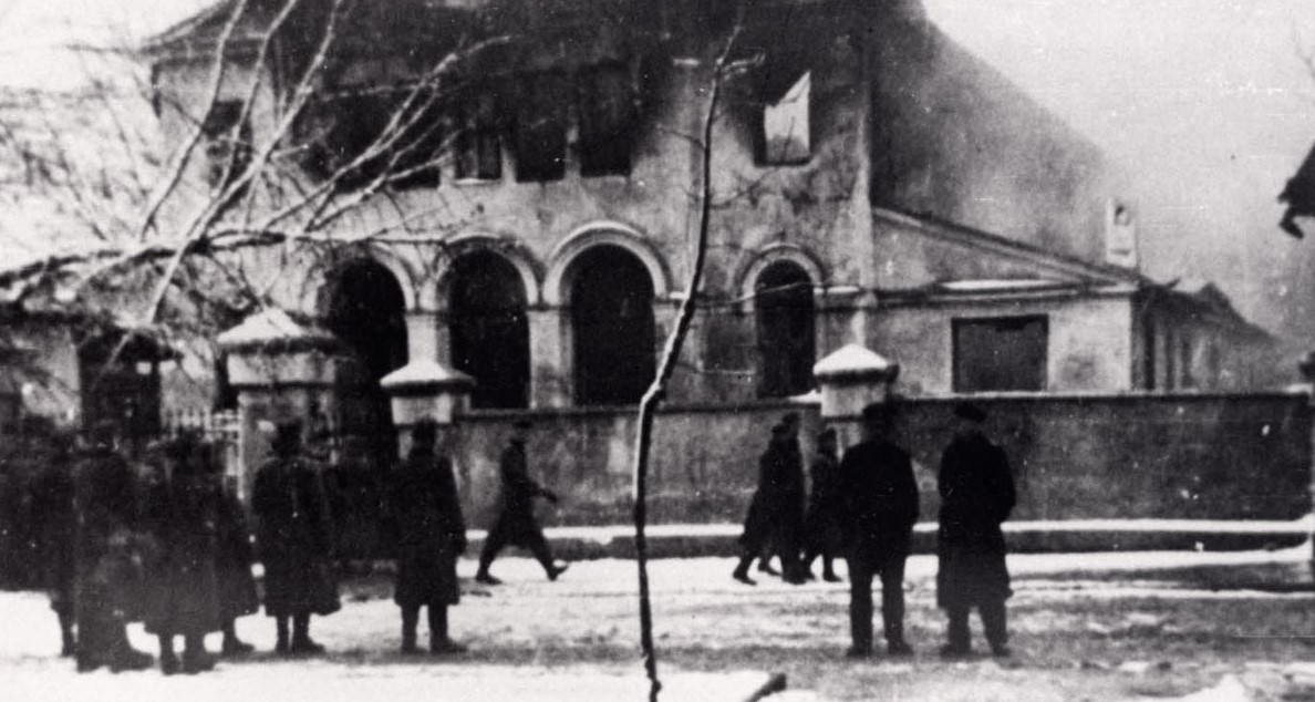 Synagoge brennes i Siedlce, Polen, den 24. desember 1939&nbsp;<span>(+)</span>