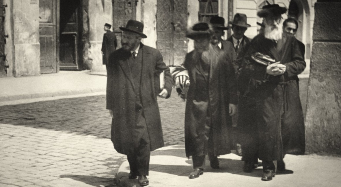 Polske jøder på Józef-gaten i Kraków (c.1930)&nbsp;<span>(+)</span>