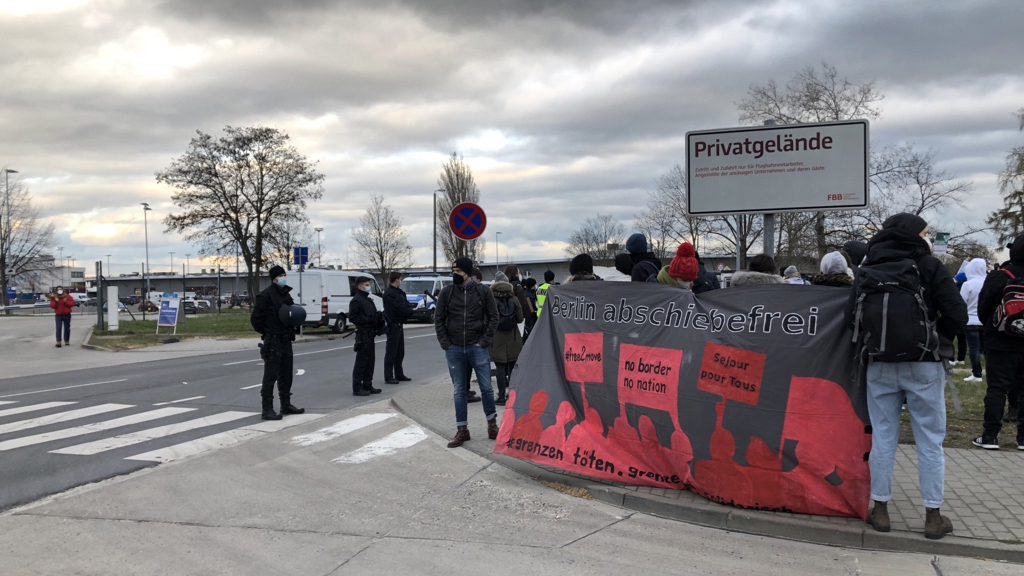 Protesterte mot deportasjon av afghanere utvist fra Tyskland&nbsp;<span>(+)</span>