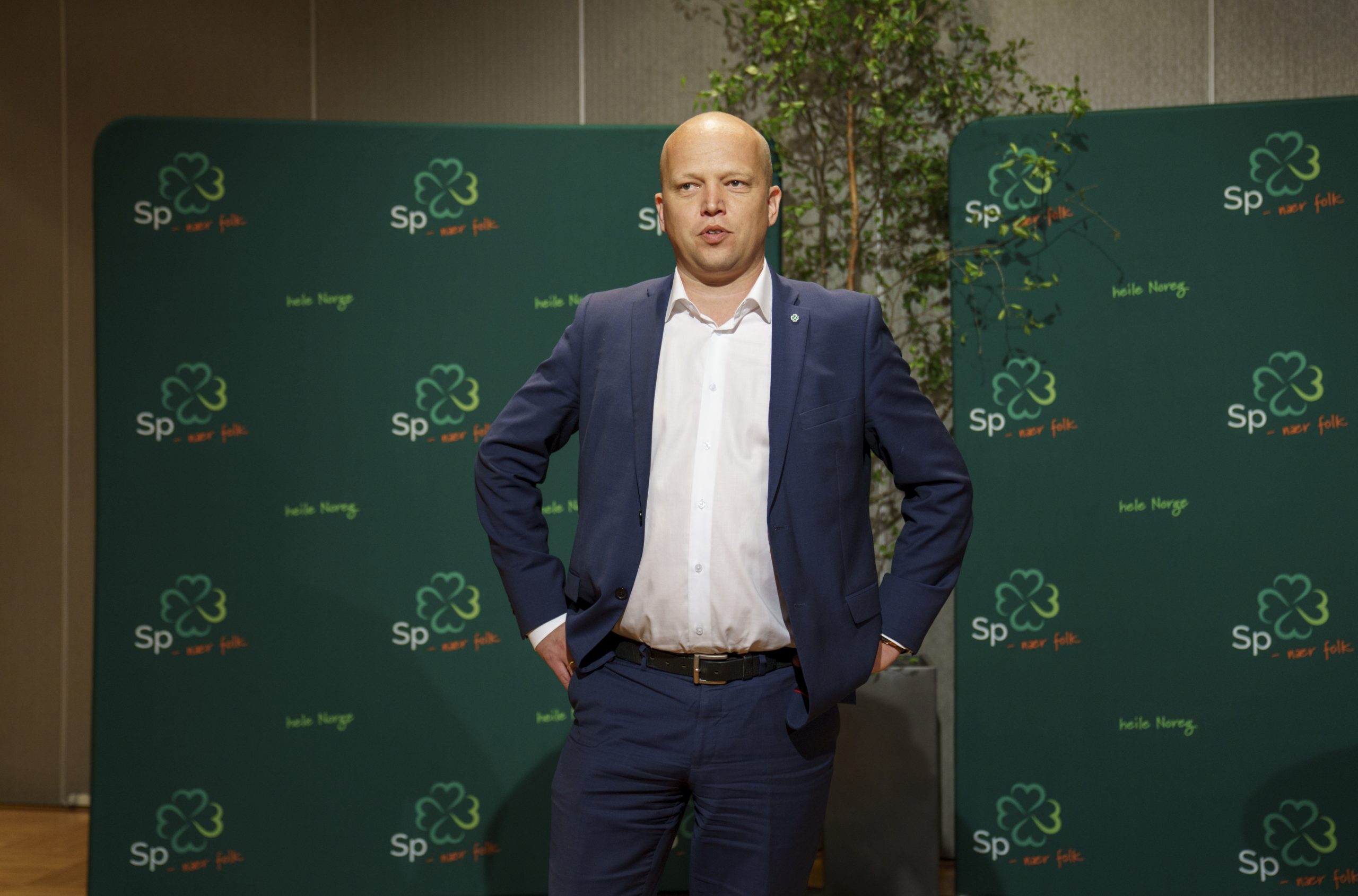 Sp får krass kritikk for å si ja til atomvåpen&shy;forbud. Kalles «oppsikts&shy;vekkende»&nbsp;<span>(+)</span>