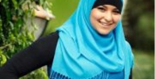 Danmark: Aya Al-Mansi (23) dømt til fem års fengsel for IS-tilknytning&nbsp;<span>(+)</span>