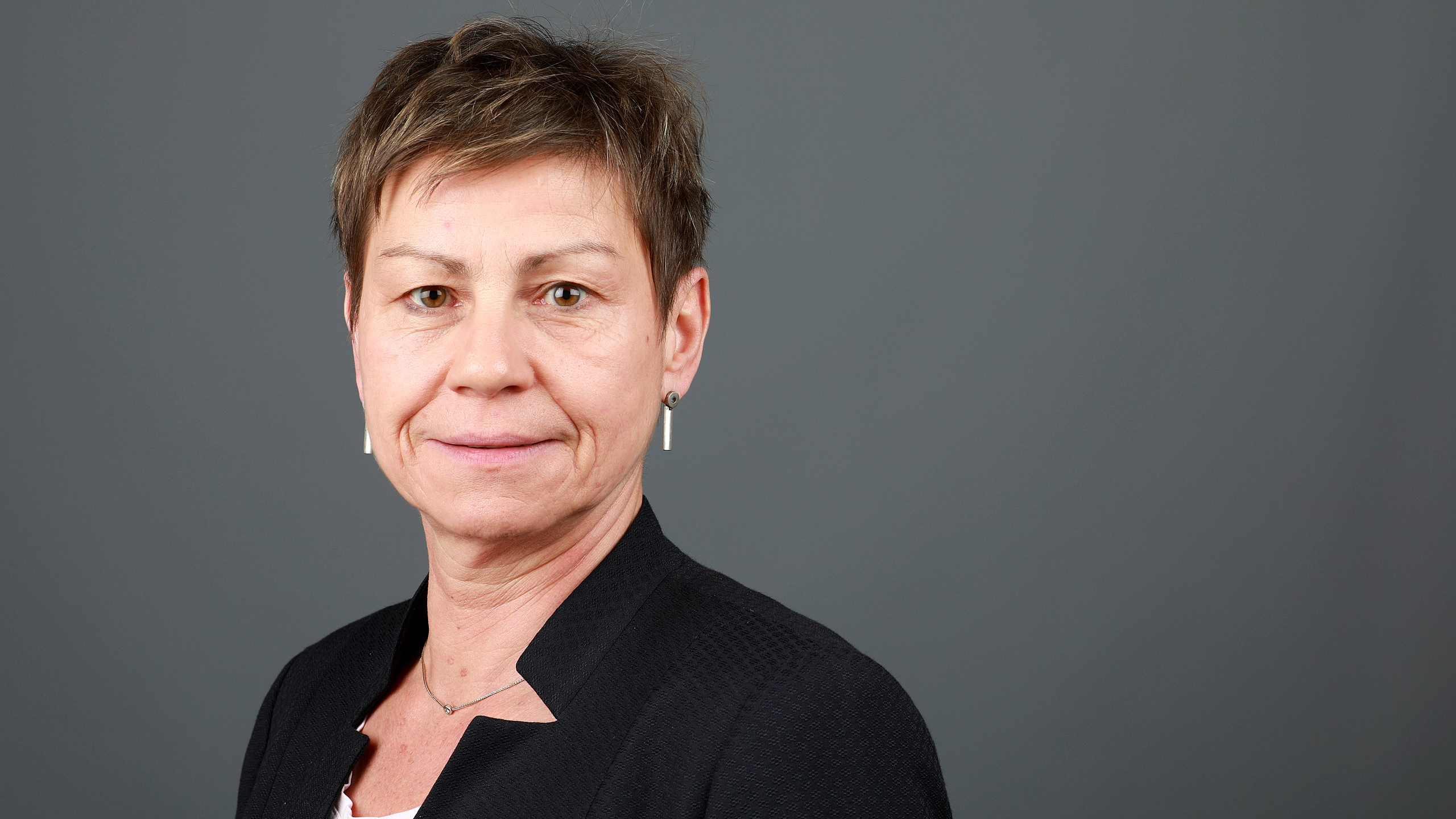 Berlins integrerings­minister vil ikke snakke om æresdrap&nbsp;<span>(+)</span>