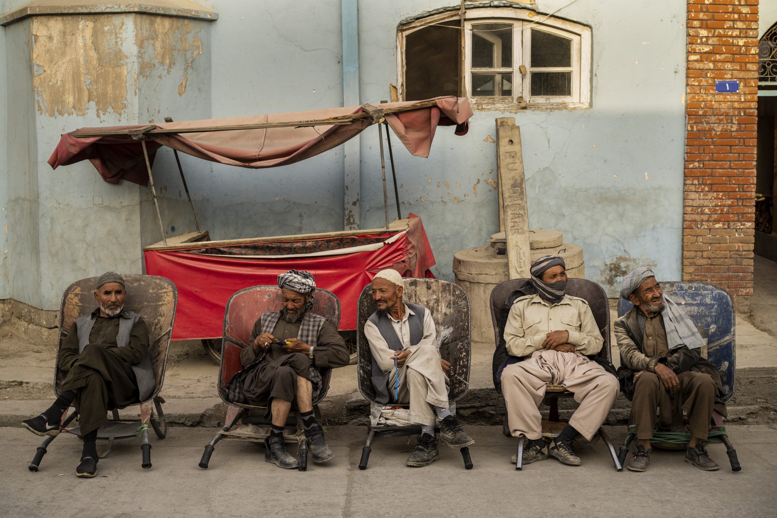 Talibans Afghanistan mot økonomisk kollaps. Akutt behov for pengehjelp utenfra&nbsp;<span>(+)</span>