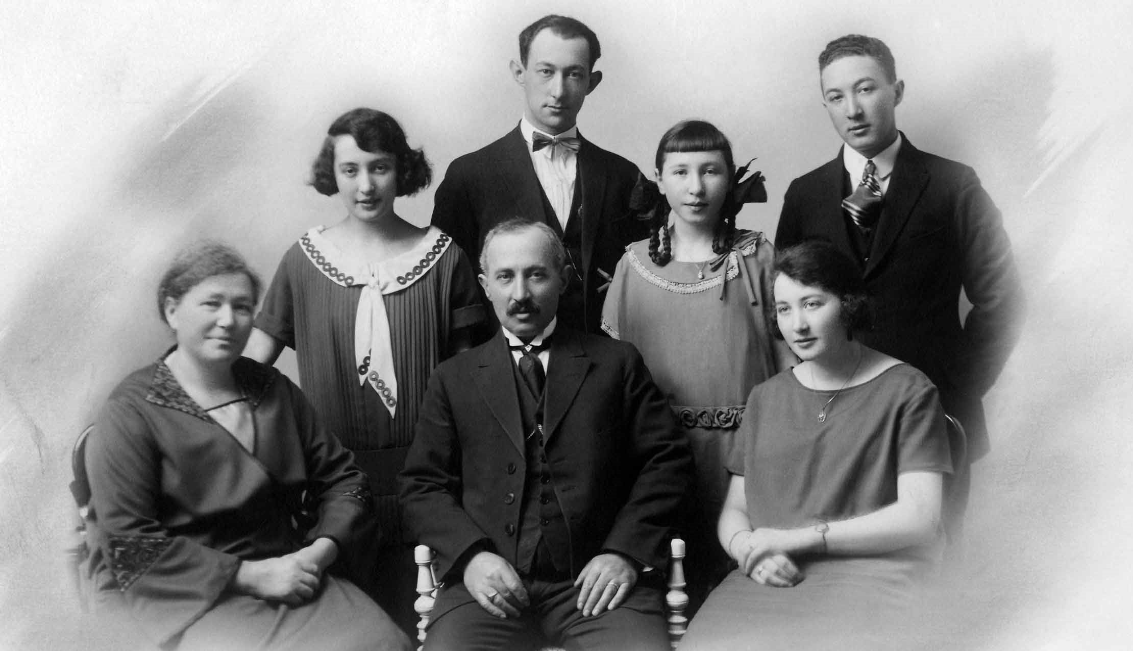 Familien Shotland fra Tromsø (en gang på 1920-tallet)&nbsp;<span>(+)</span>