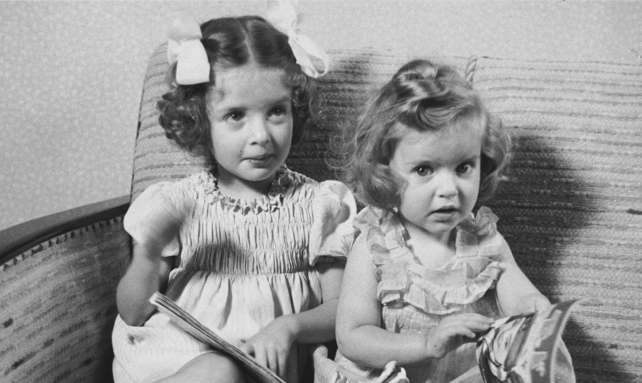 Søstrene Eva og Liane Münzer (1940)&nbsp;<span>(+)</span>