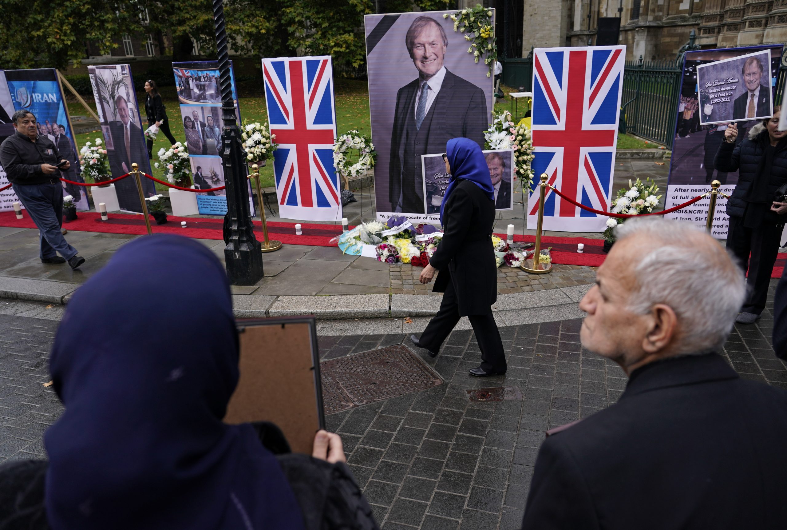 Islamistisk motivert drap: Parlamentet mintes David Amess&nbsp;<span>(+)</span>