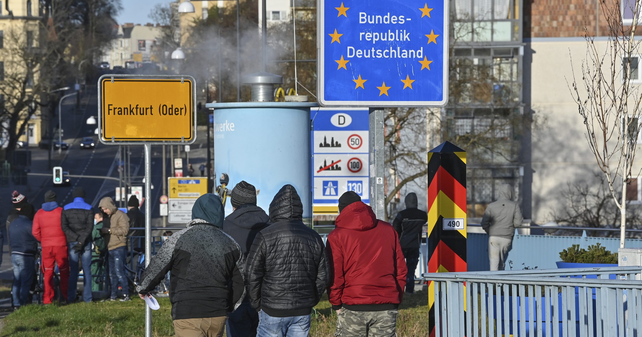 Tyskland vil ikke stenge grensen mot Polen&nbsp;<span>(+)</span>