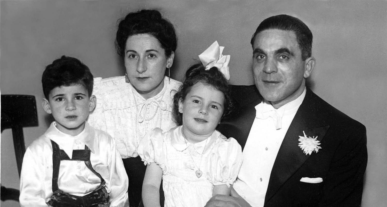 Marcus Levin med familie (oktober 1942)&nbsp;<span>(+)</span>