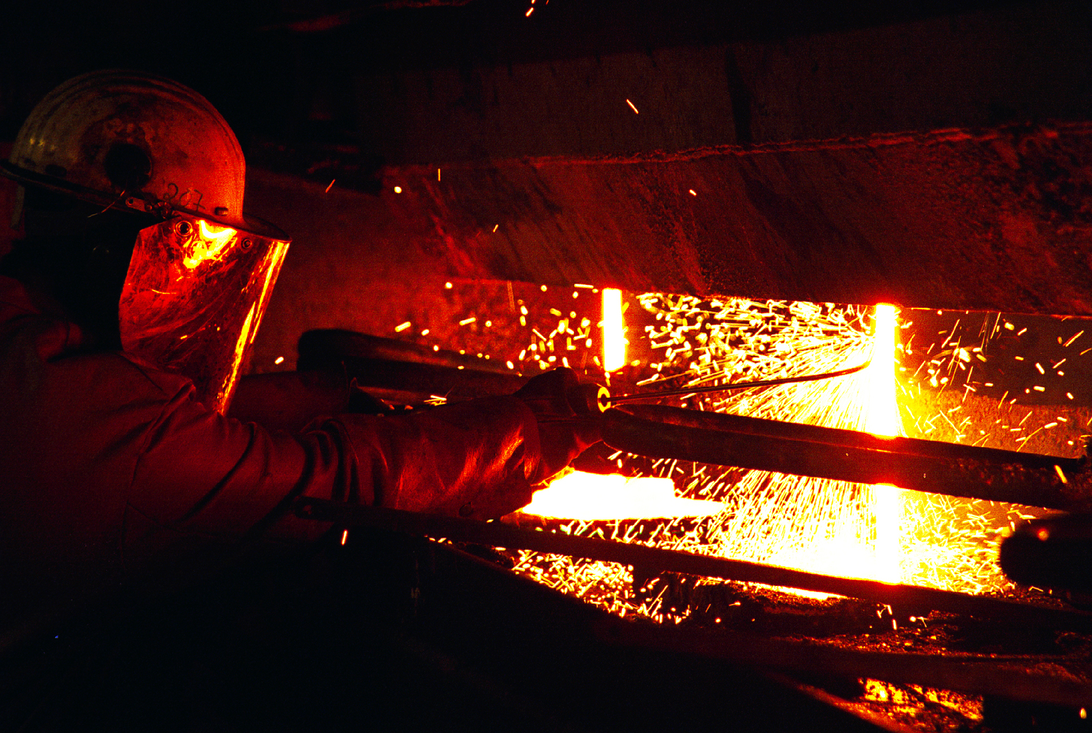 Hamstring sender prisen på stål til værs&nbsp;<span>(+)</span>