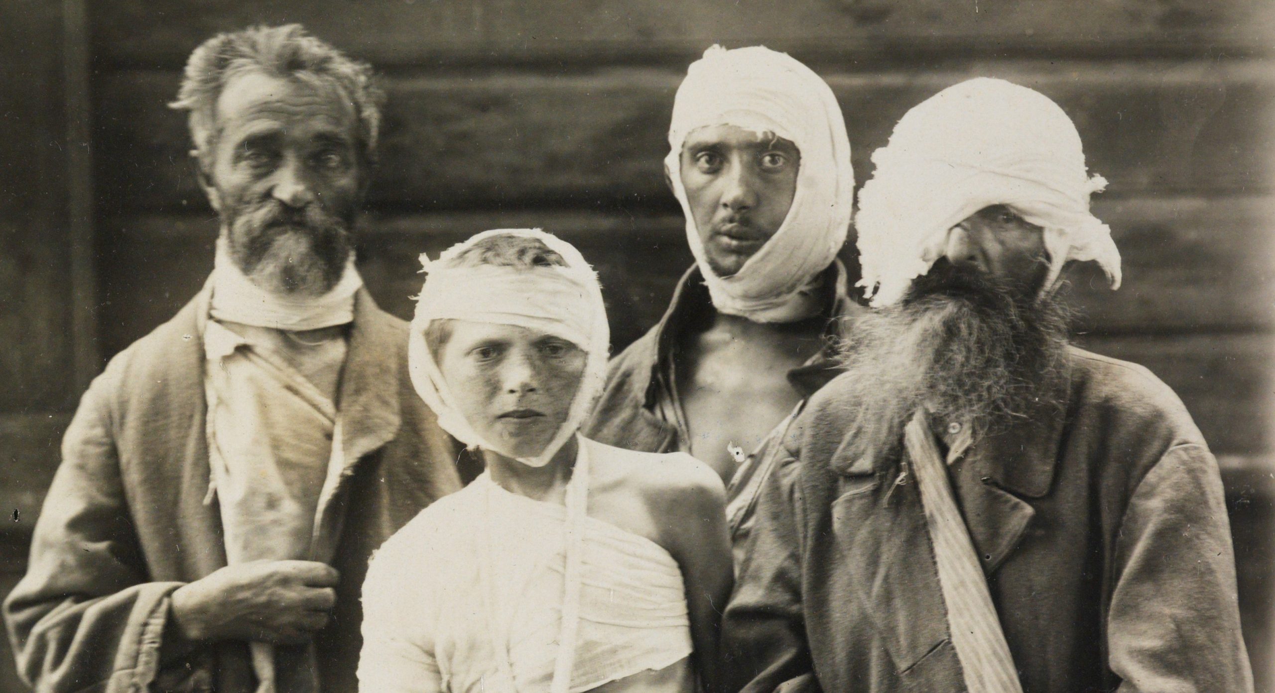 Overlevende etter pogromen i Khodorkiv den 15. juni 1919&nbsp;<span>(+)</span>