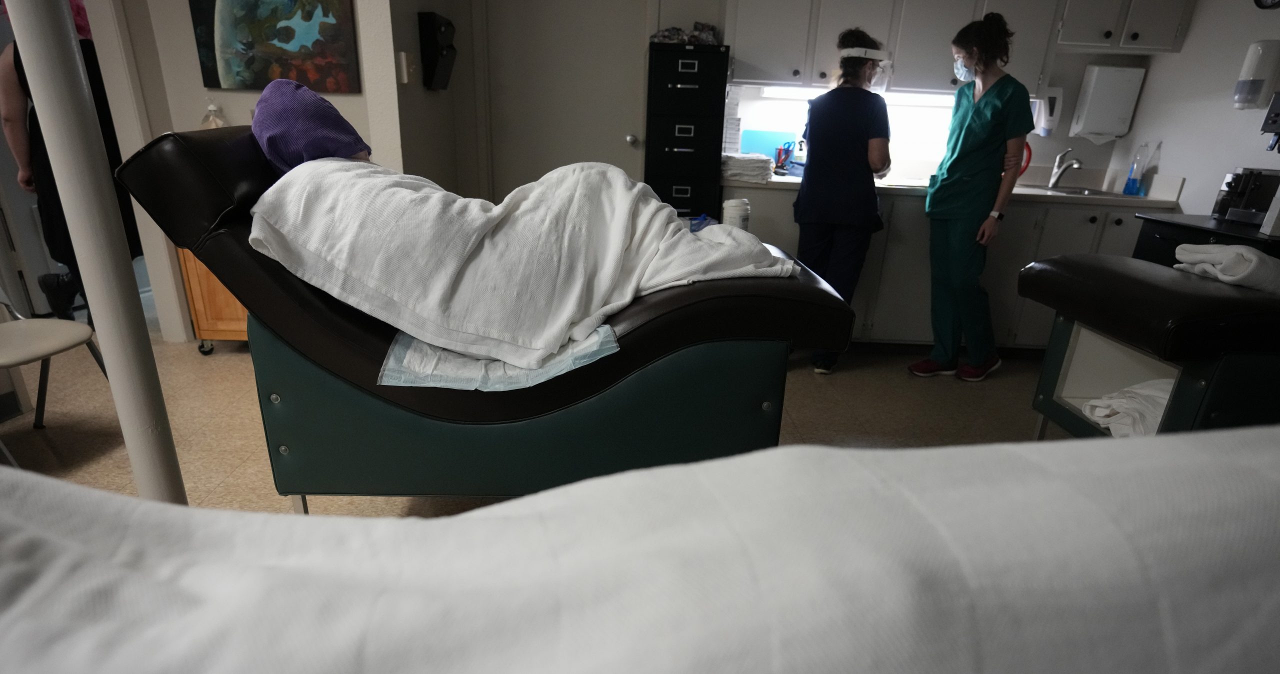 Biskop leker satan&nbsp;<span>(+)</span>