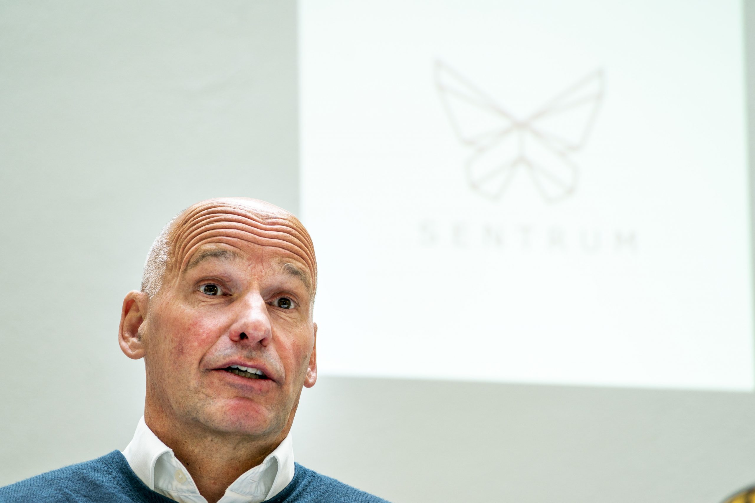 Neppe noe politisk jordskjelv: Lippestad gjenvalgt som leder i Sentrum&nbsp;<span>(+)</span>