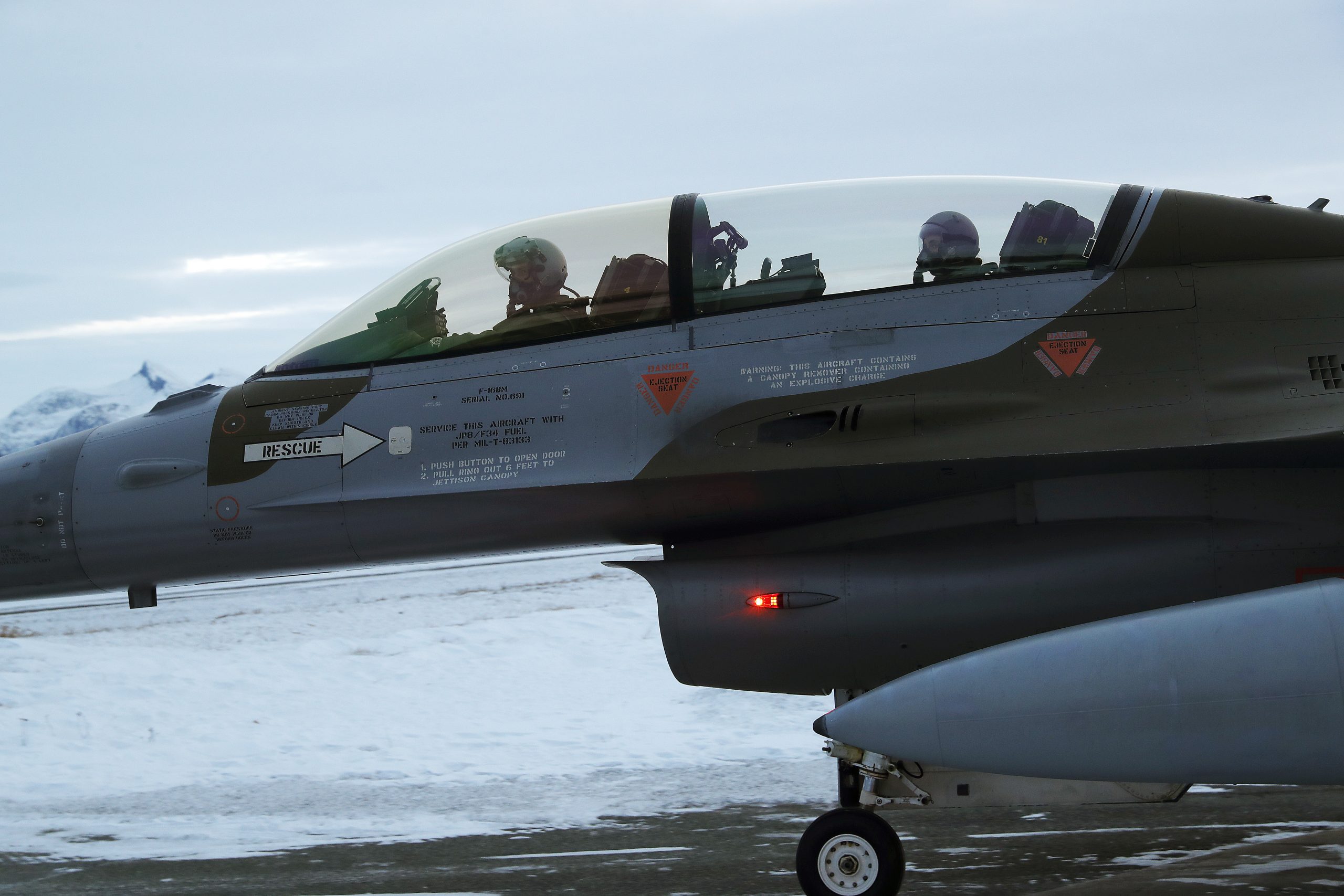Vil ha en ekstra kapasitet mot Russland: Danmark beholder F-16-flyene inntil videre&nbsp;<span>(+)</span>