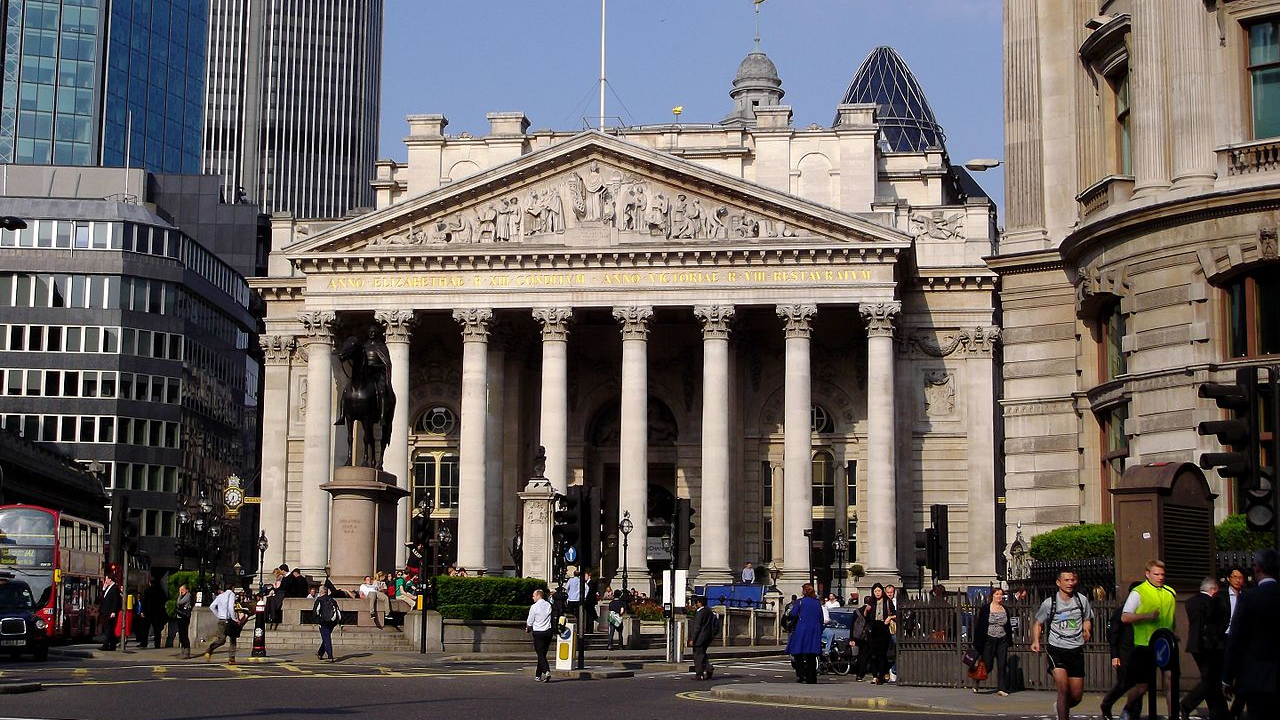 Europeiske børser faller til det laveste nivået på tre måneder Document