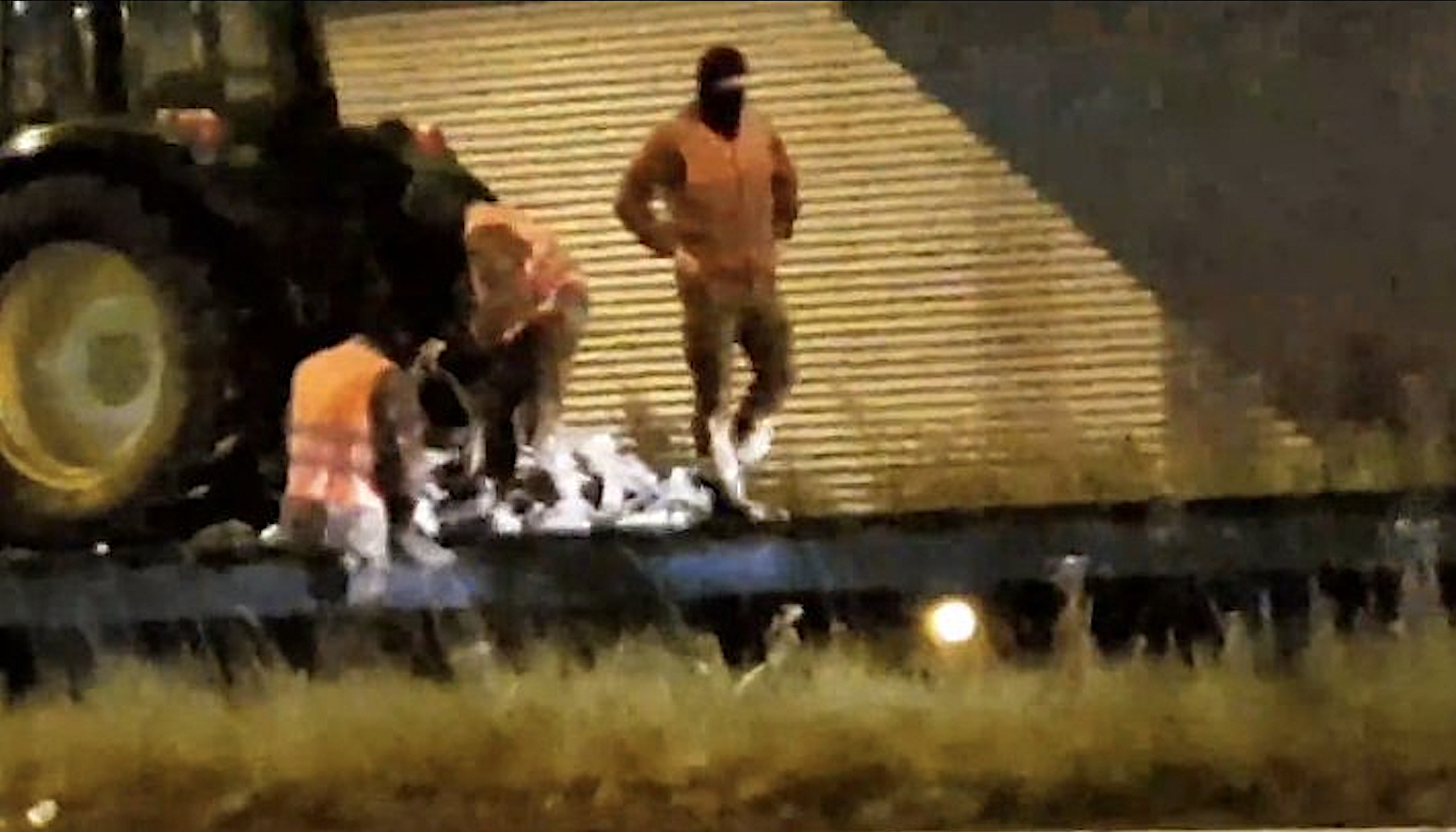 19 demonstranter arrestert i nederlandsk bondeopprør&nbsp;<span>(+)</span>