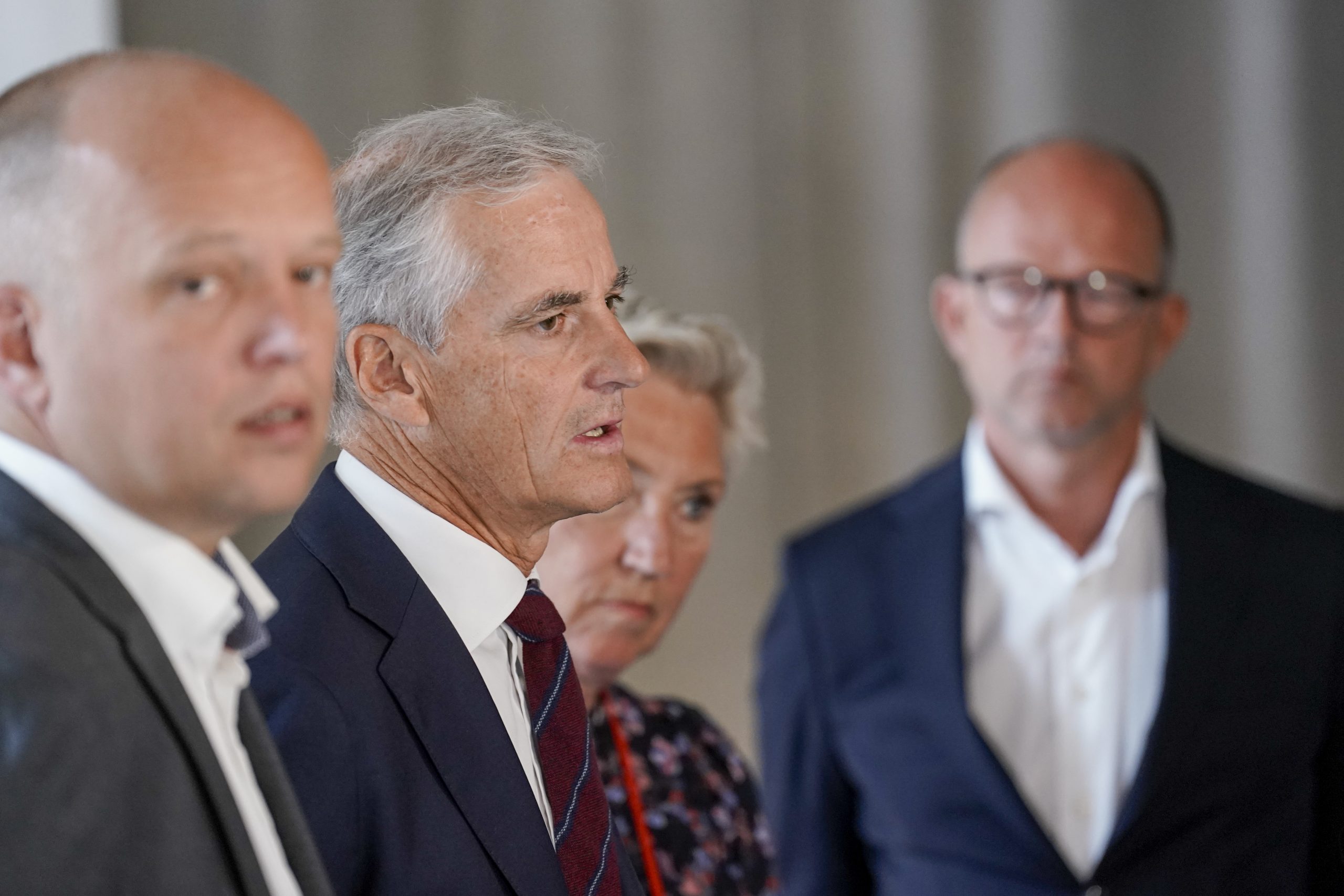 Ny sjokkmåling for regjeringen: Ap under 20 prosent, også Sp faller tungt&nbsp;<span>(+)</span>