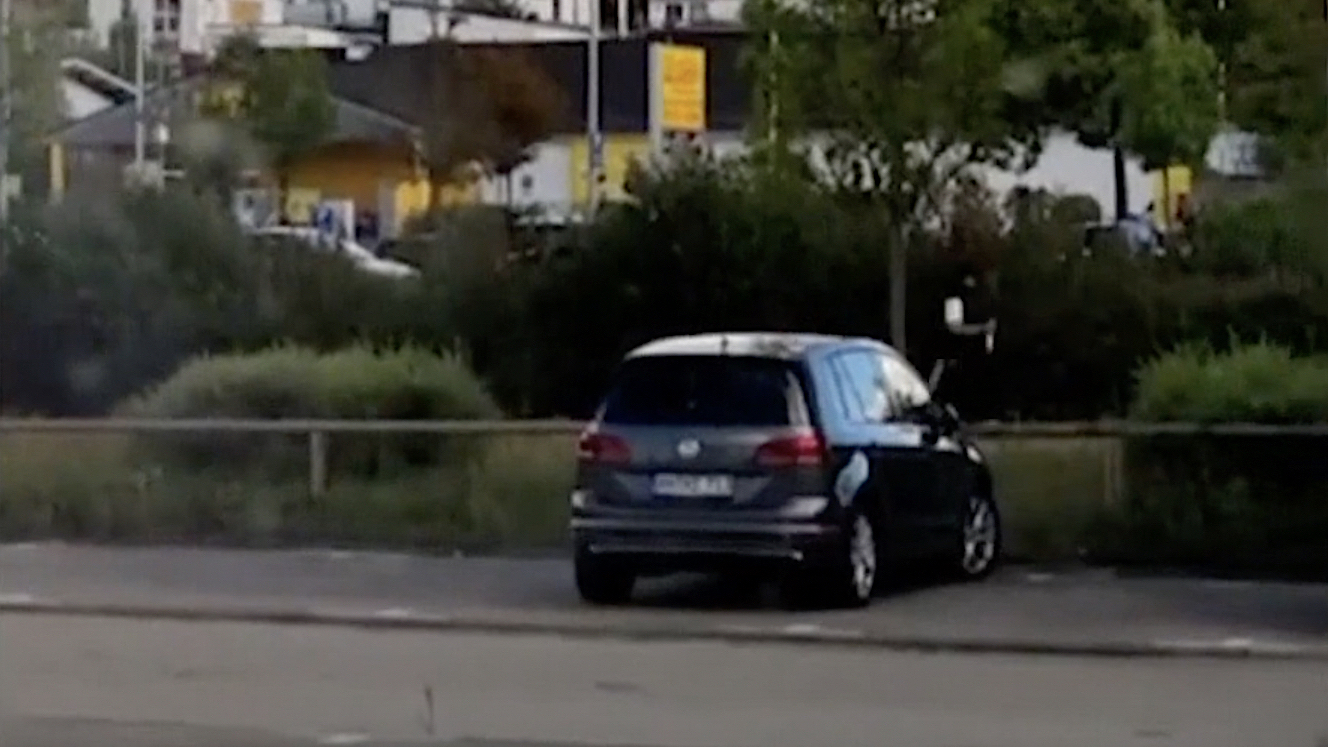 Tyskland: Mann skadet to i knivangrep, ropte «Allahu akbar!»&nbsp;<span>(+)</span>
