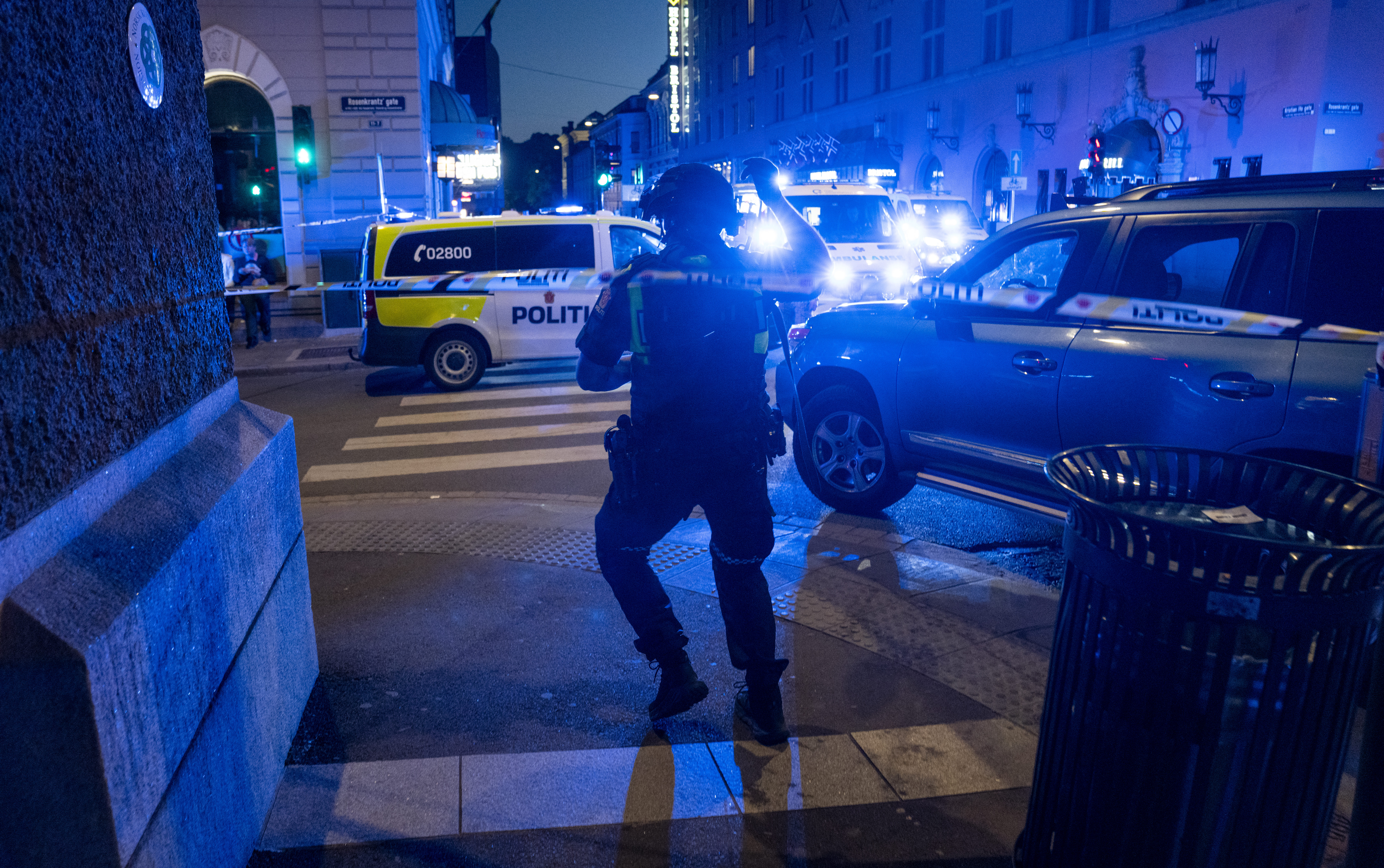 Dømt for gjengvoldtekt, vedtatt utvist – likevel var han i Norge. Nå er han siktet for terror&nbsp;<span>(+)</span>