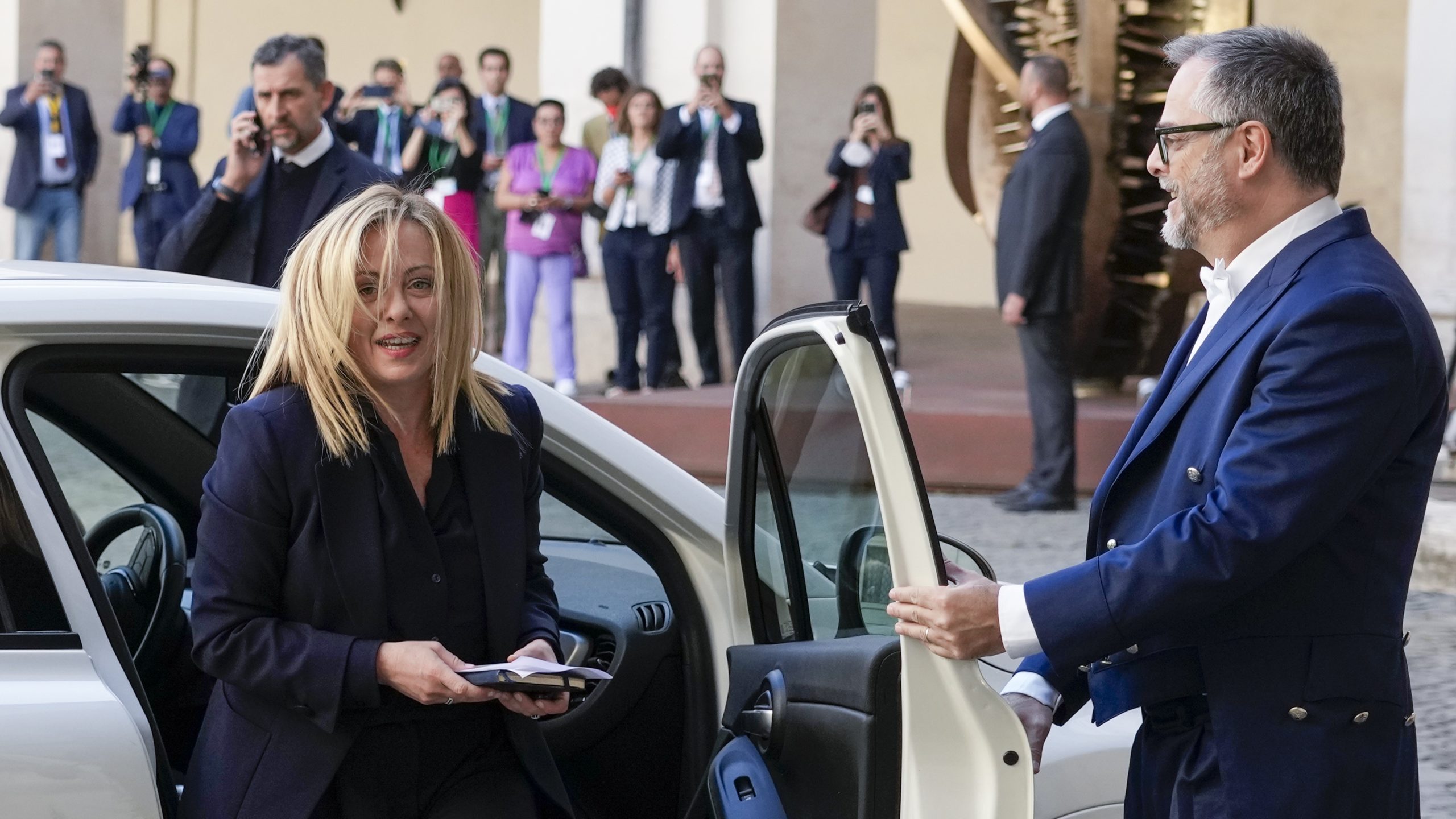 Giorgia Meloni har fått regjerings&shy;oppdraget i Italia&nbsp;<span>(+)</span>