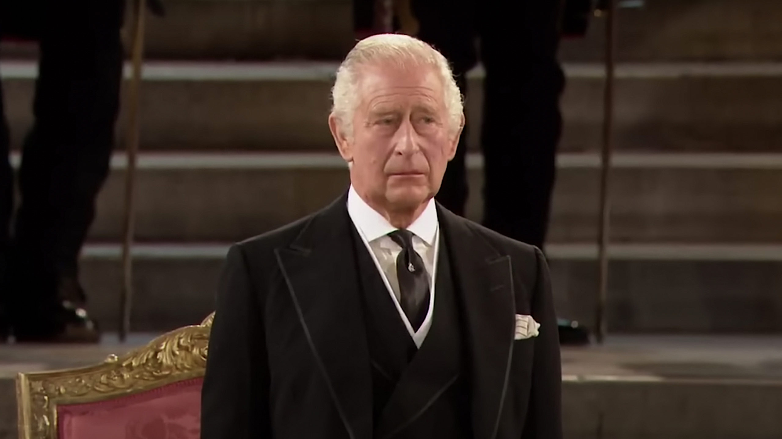 Charles III, troens forsvarer?&nbsp;<span>(+)</span>