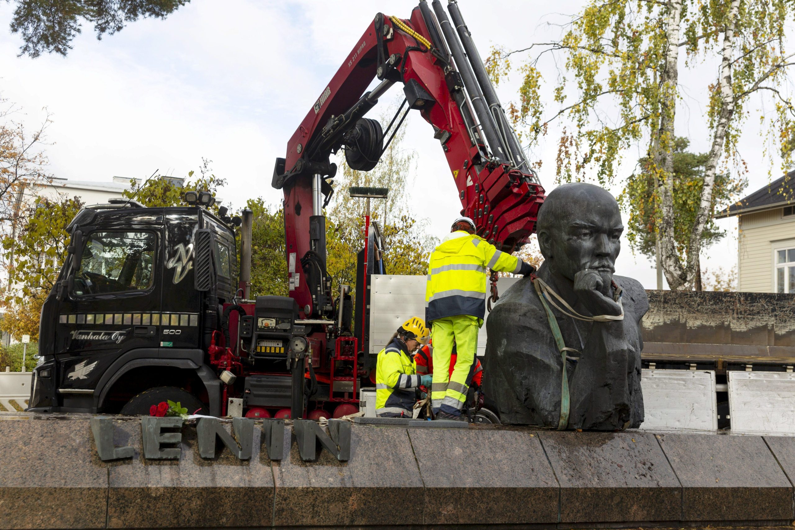 Finland har revet den siste Lenin-bysten&nbsp;<span>(+)</span>