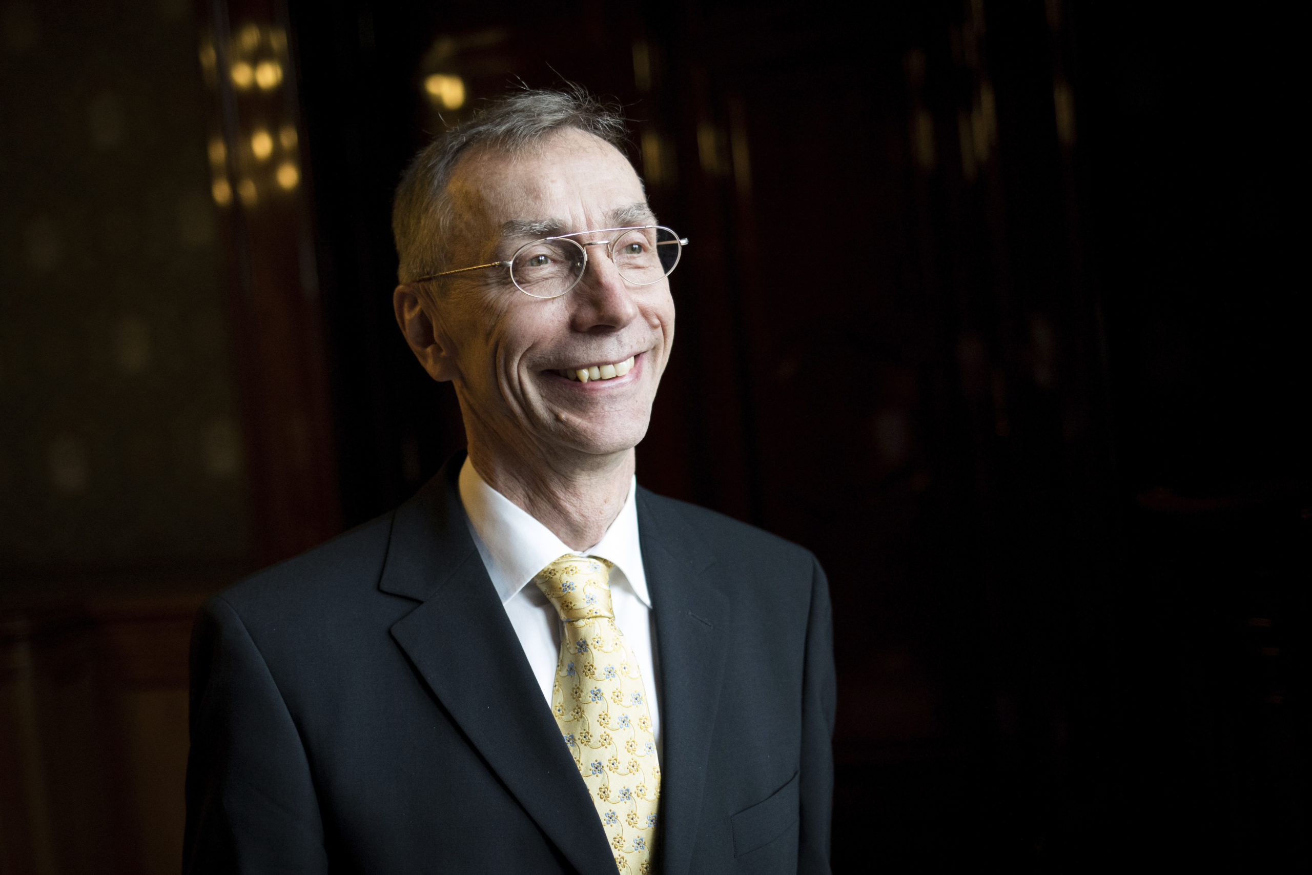 Svenske Svante Pääbo får nobel&shy;prisen i medisin for funn om gen&shy;materiale og evolusjon&nbsp;<span>(+)</span>