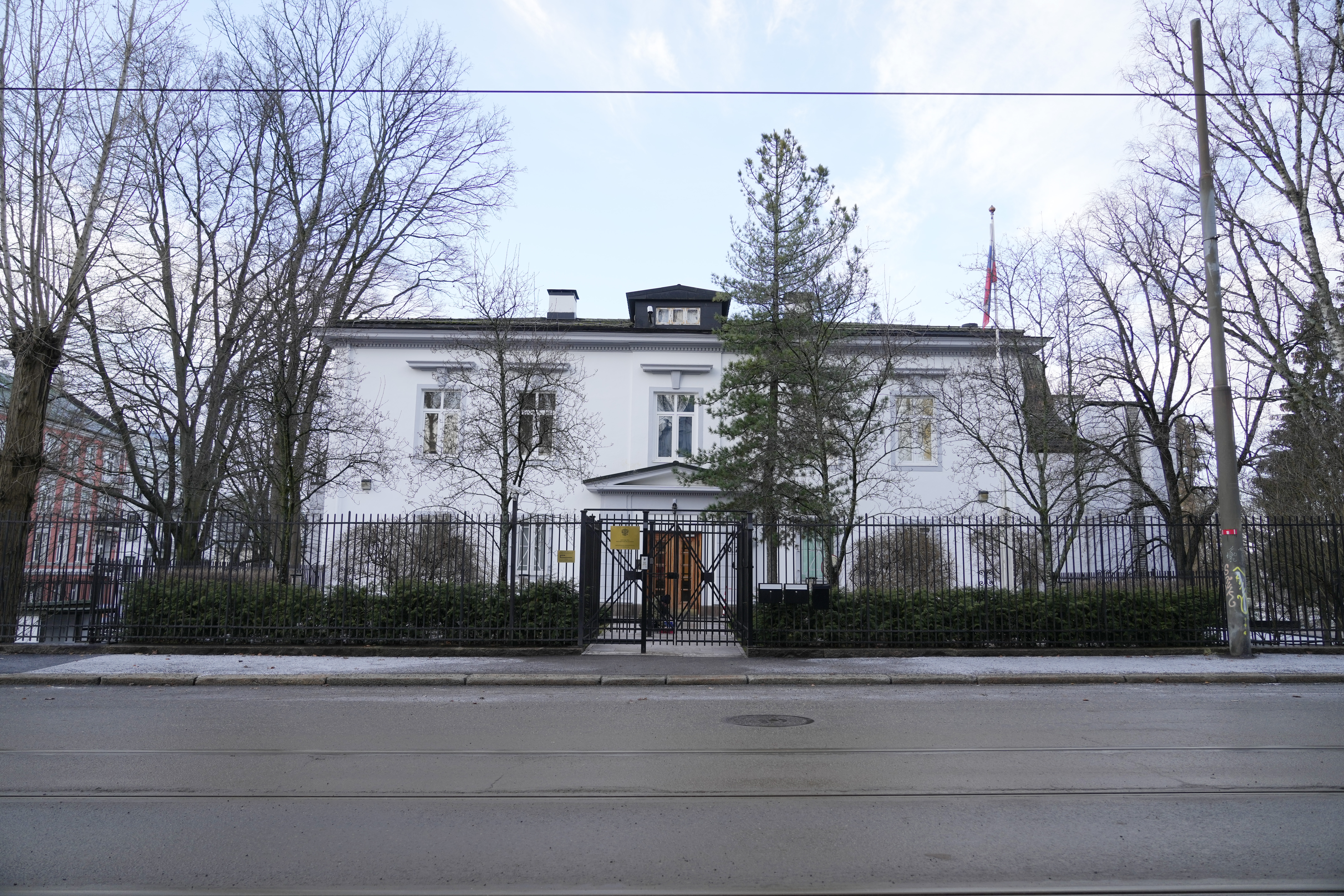 Russlands ambassade: Et nytt ekstremt uvennlig skritt&nbsp;<span>(+)</span>