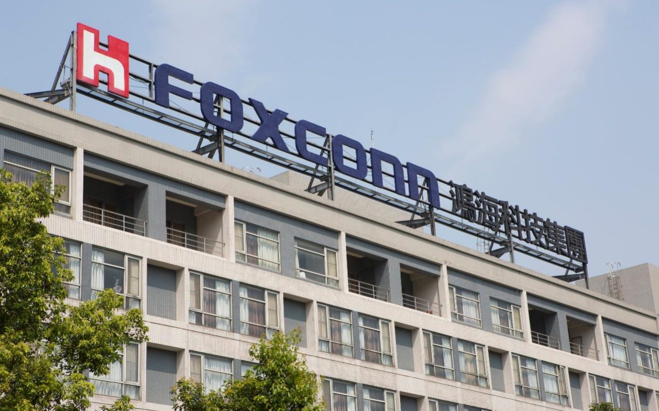 Nedstengninger og uro i Kina fører til at Foxconn ser mot Vietnam&nbsp;<span>(+)</span>