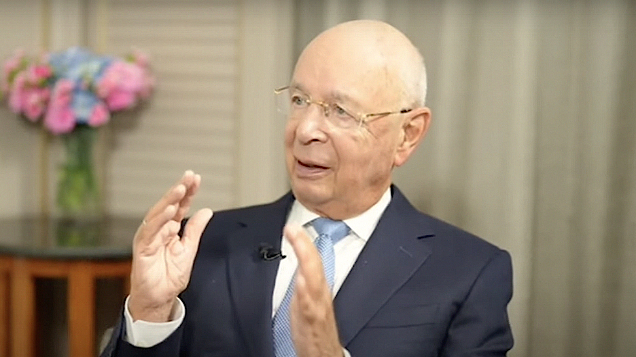 Klaus Schwab: – Kina er en rollemodell&nbsp;<span>(+)</span>
