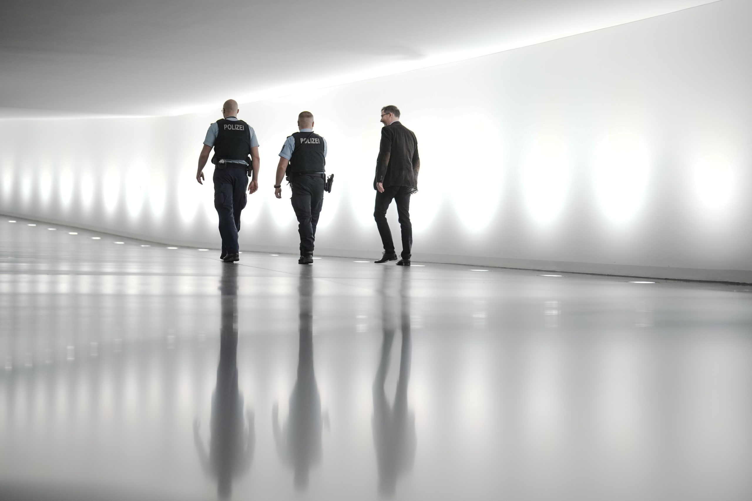 En soldat i kuppet gir anledning til å sparke enhver som kan mistenkes&nbsp;<span>(+)</span>