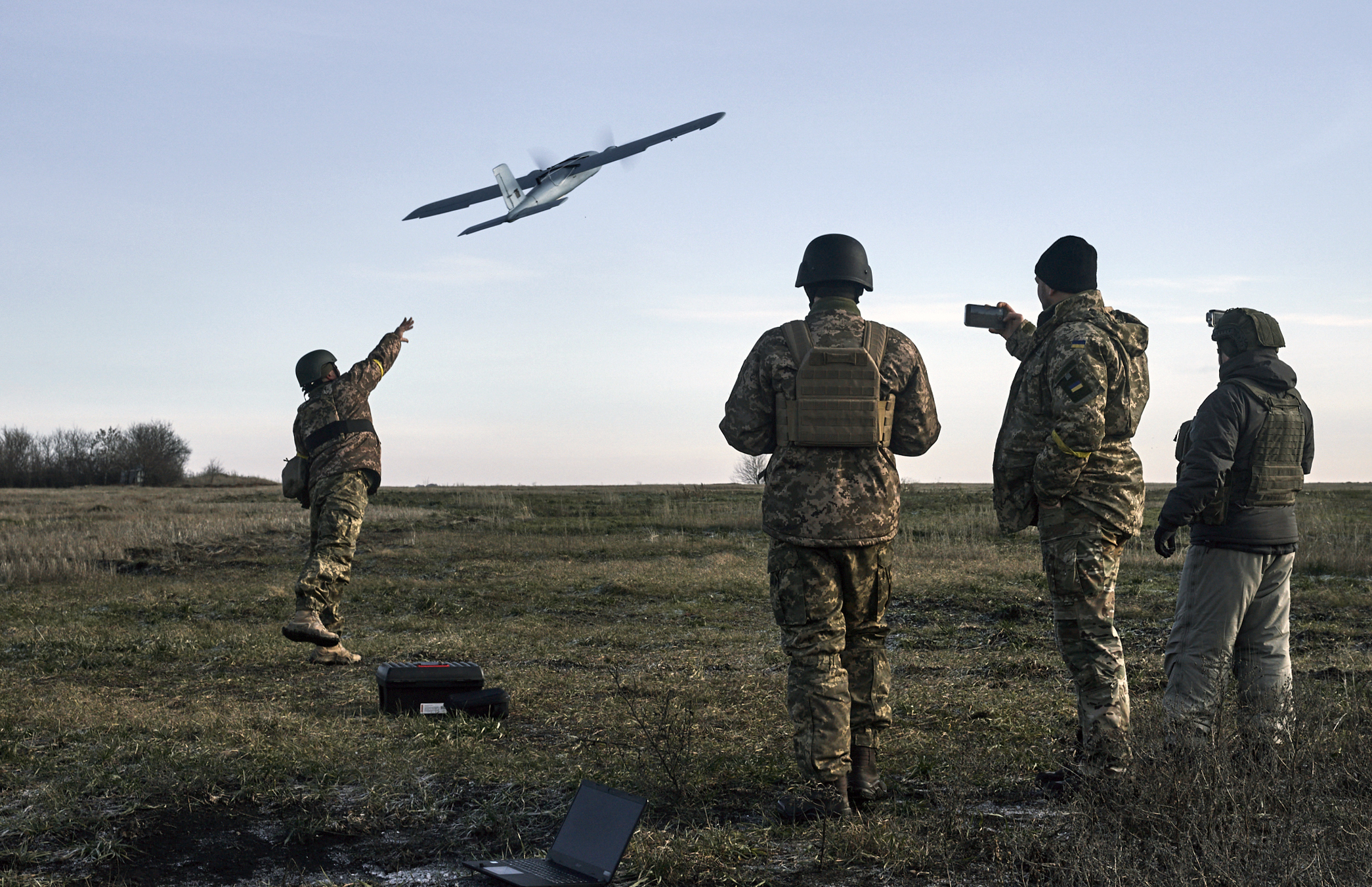 Historiens første robotkrig kan utspille seg over Ukraina&nbsp;<span>(+)</span>