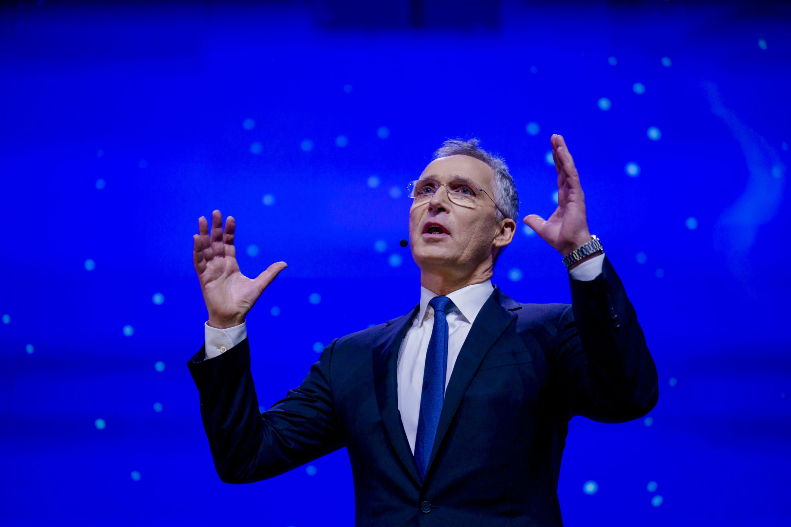 Stoltenberg overraskende klar på avhengighet av Kina&nbsp;<span>(+)</span>