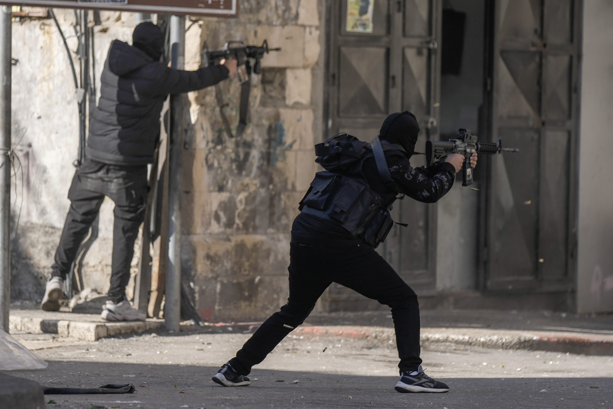 Den komplette hjerne&shy;vask: Palestinske mindre&shy;årige velger martyrdøden&nbsp;<span>(+)</span>