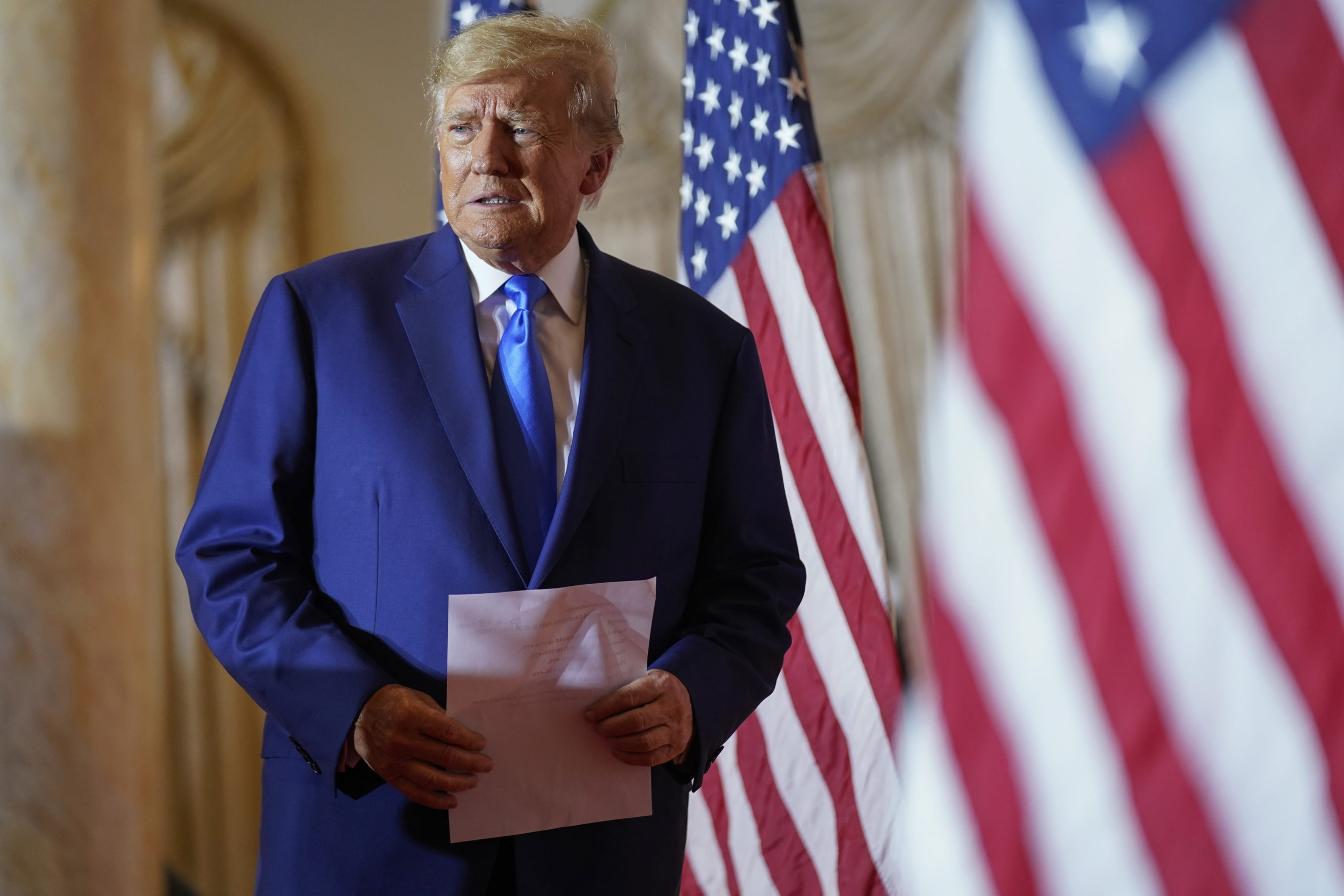 Trump ber om å få gjenåpnet Facebook-kontoen&nbsp;<span>(+)</span>