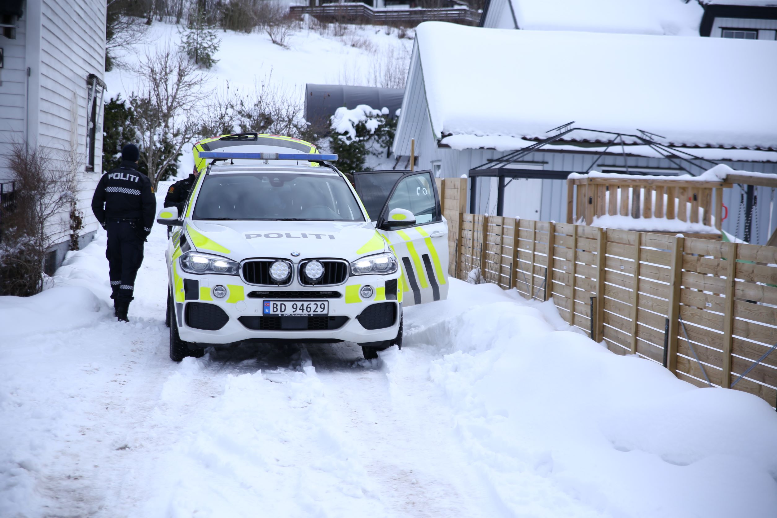 To tenåringsjenter funnet døde i Spydeberg – mann pågrepet&nbsp;<span>(+)</span>