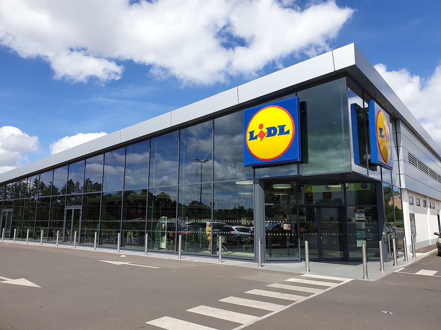 Lidl vil redusere antall kjøttprodukter i butikkene for å redde verden&nbsp;<span>(+)</span>
