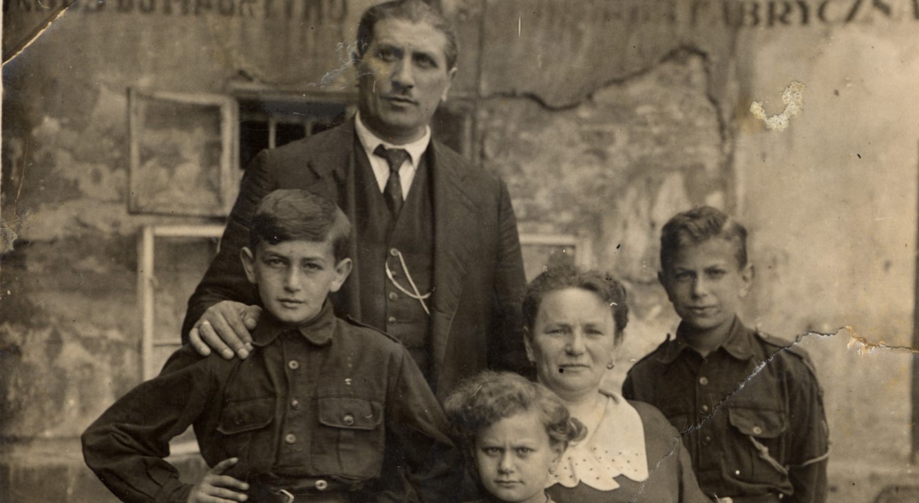 Familien Schiber i Lwów (1935)&nbsp;<span>(+)</span>