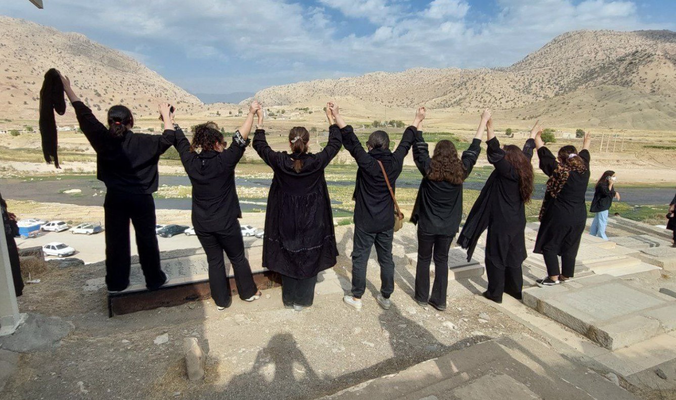 Brenn-en-hijab-markering i Oslo&nbsp;<span>(+)</span>