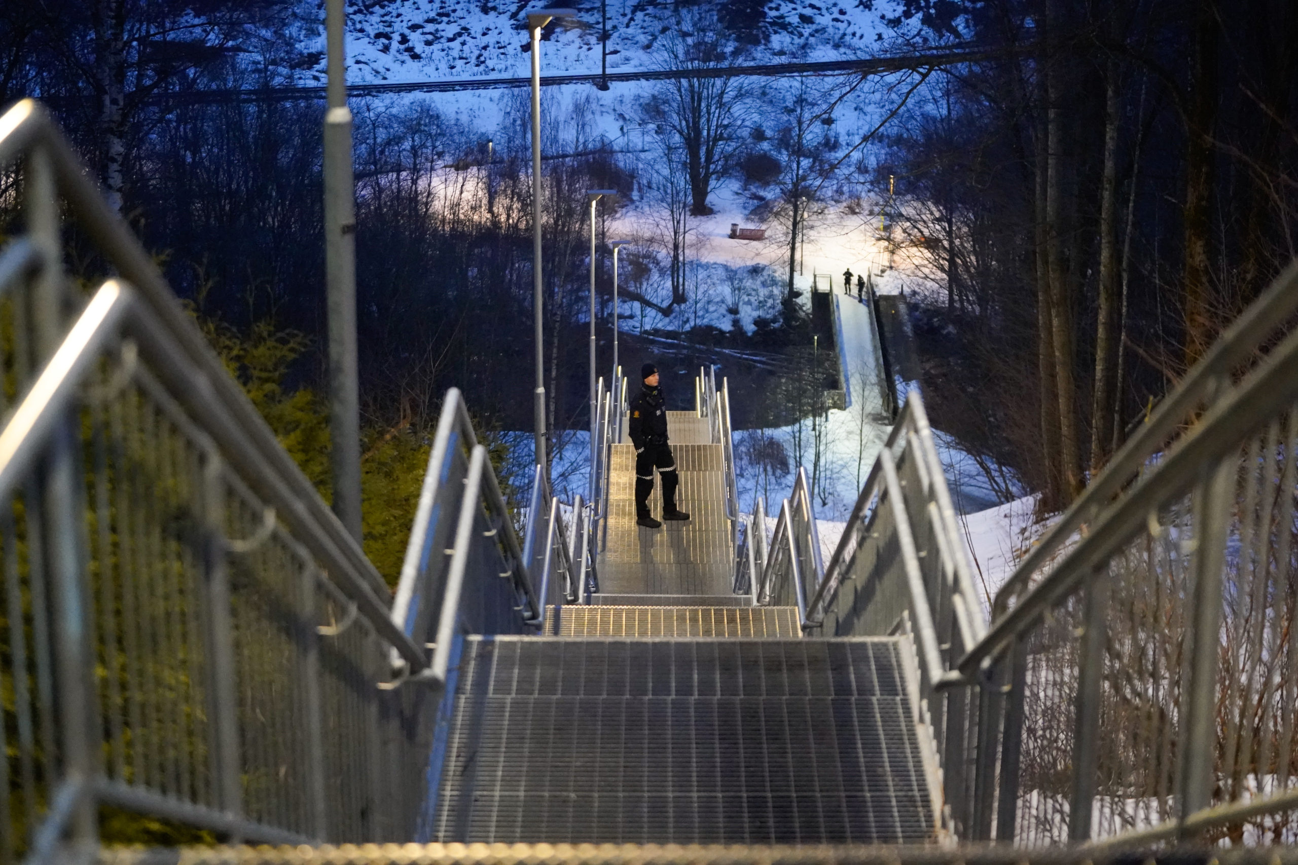 Alvorlig skadd mann funnet utendørs på Frysja i Oslo&nbsp;<span>(+)</span>