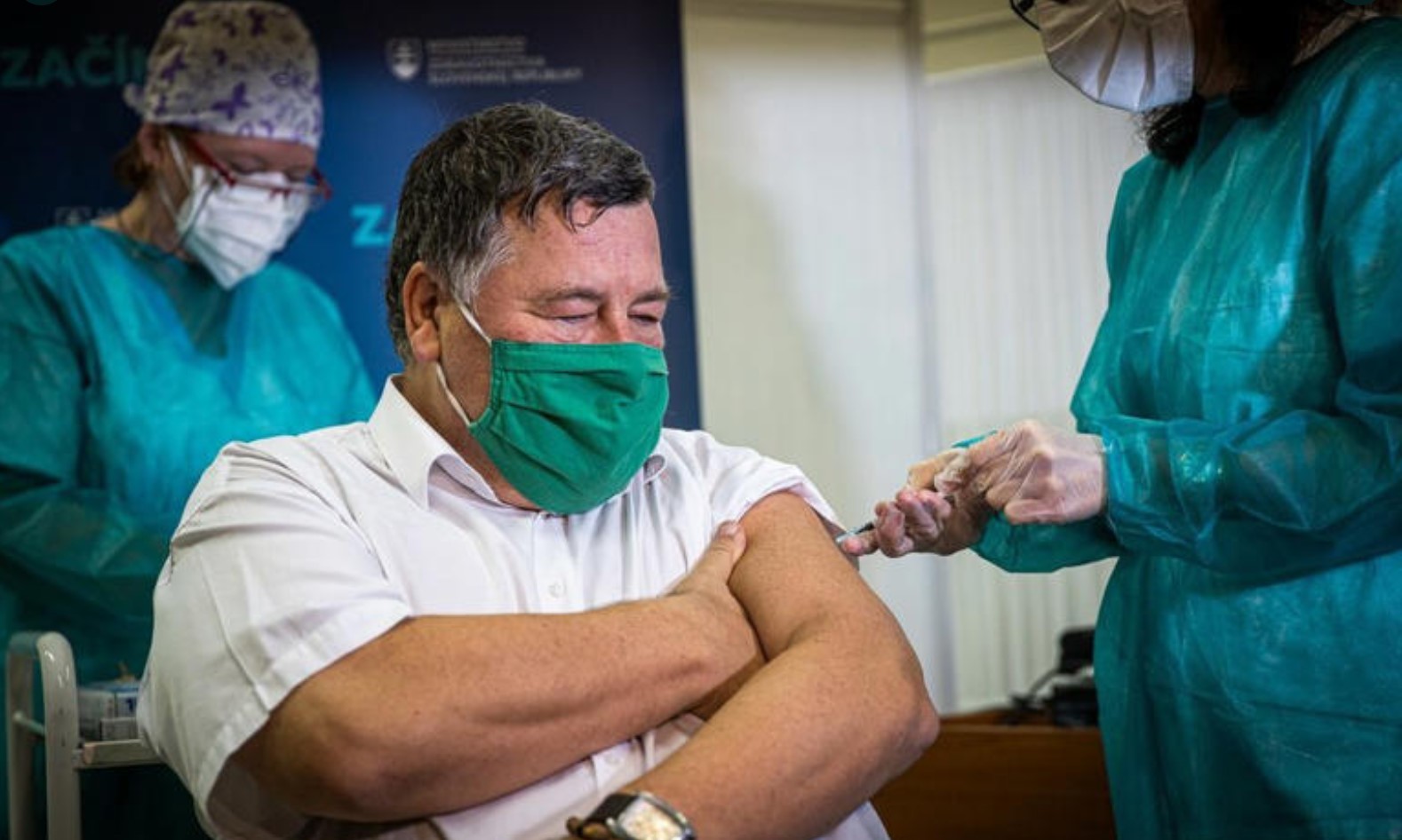 «Slovakias Anthony Fauci» døde plutselig av hjerteinfarkt og media tilslører dødsårsaken&nbsp;<span>(+)</span>