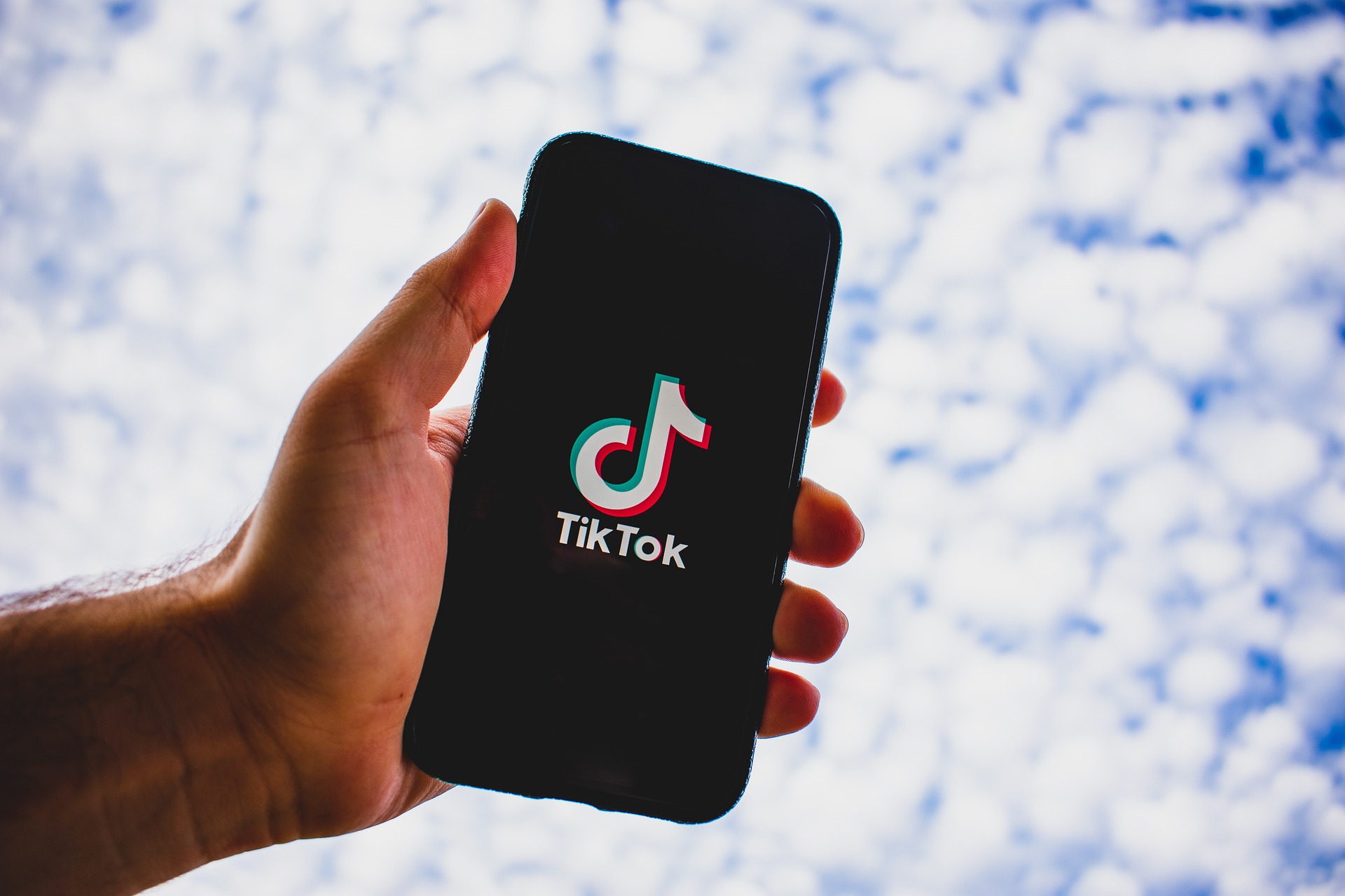 Kringkastingssjefen har Tiktok på mobilen&nbsp;<span>(+)</span>