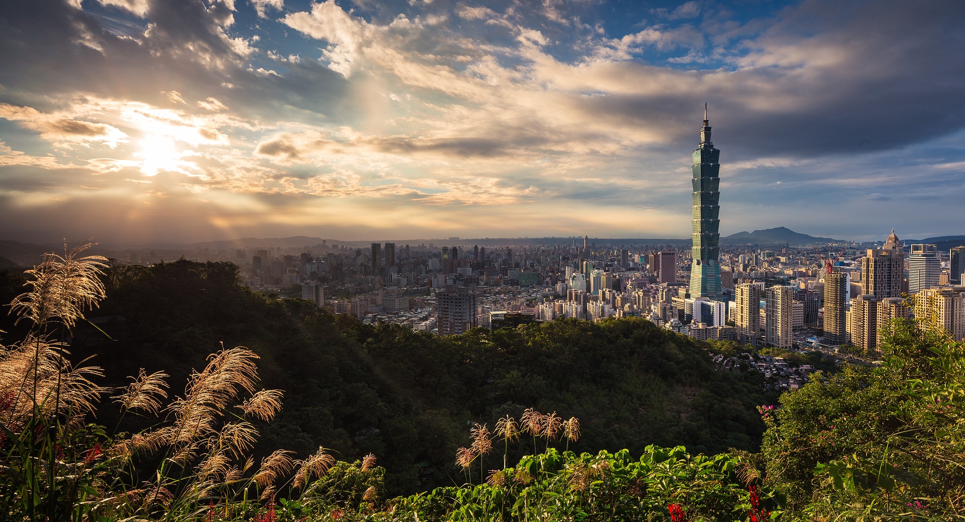Taiwan i beredskap mens presidenten er på Amerika-reise&nbsp;<span>(+)</span>