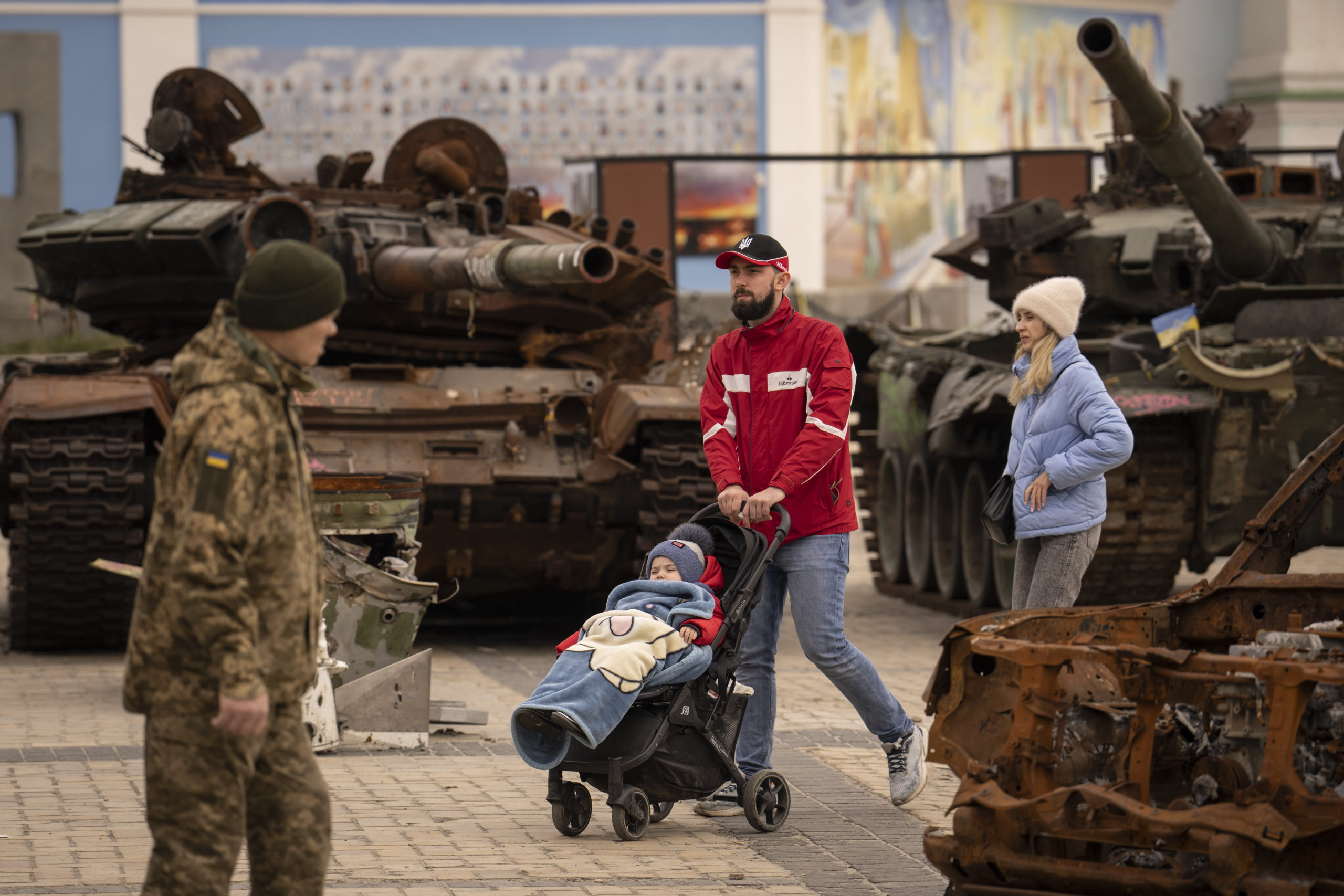 Krigsturisme i Ukraina&nbsp;<span>(+)</span>