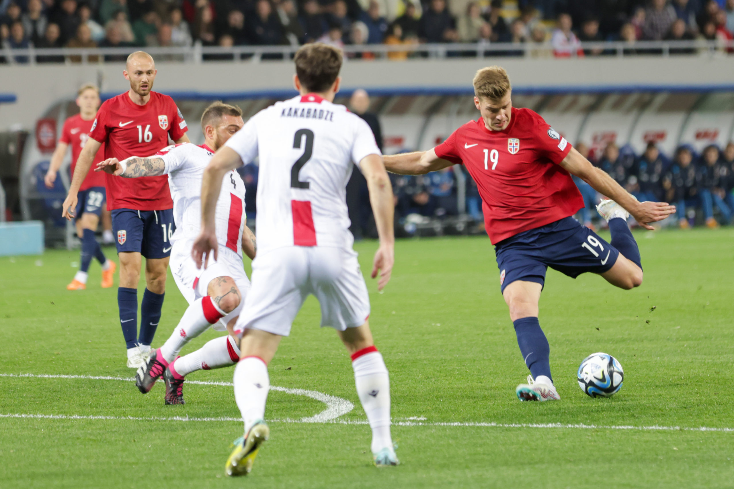 Norge sløste med sjansene, kun 1-1 borte mot Georgia&nbsp;<span>(+)</span>